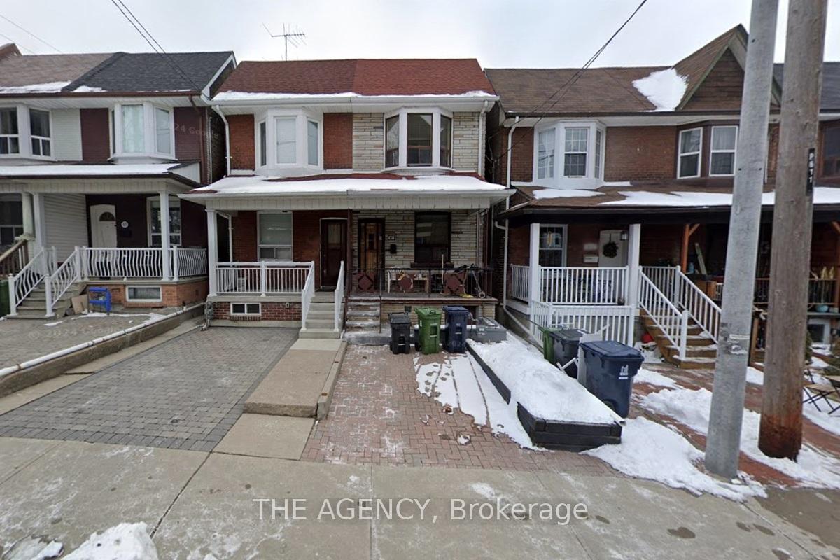 Front of Unit #upper, 613 Delaware Avenue