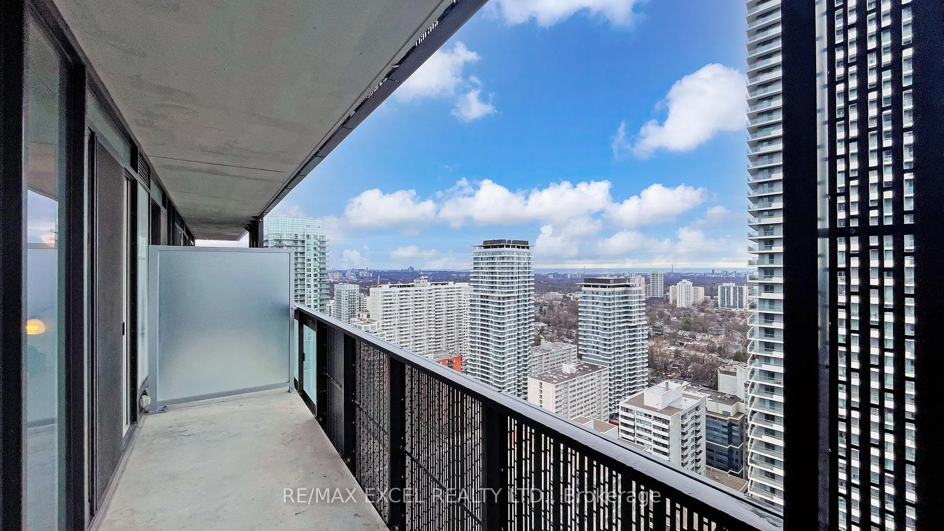 Photo 22 of Unit 2701, 8 Eglinton Avenue E, Toronto, Mount Pleasant West — HOMEH