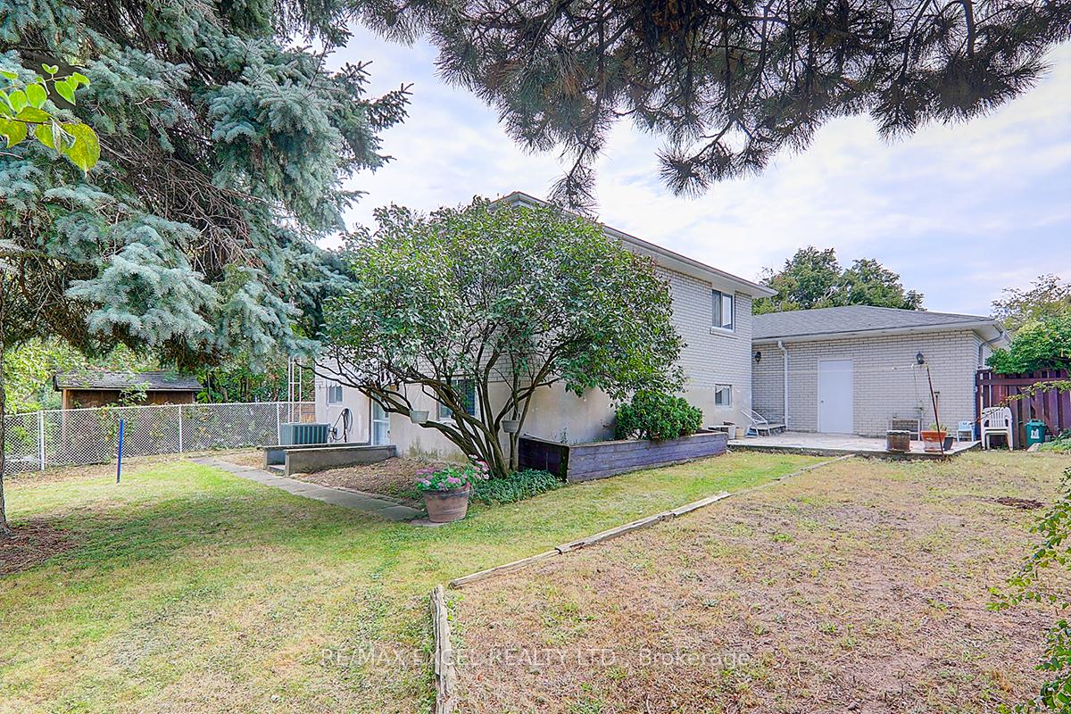 Photo 5 of 121 Amberjack Boulevard, Scarborough, Woburn — HOMEH