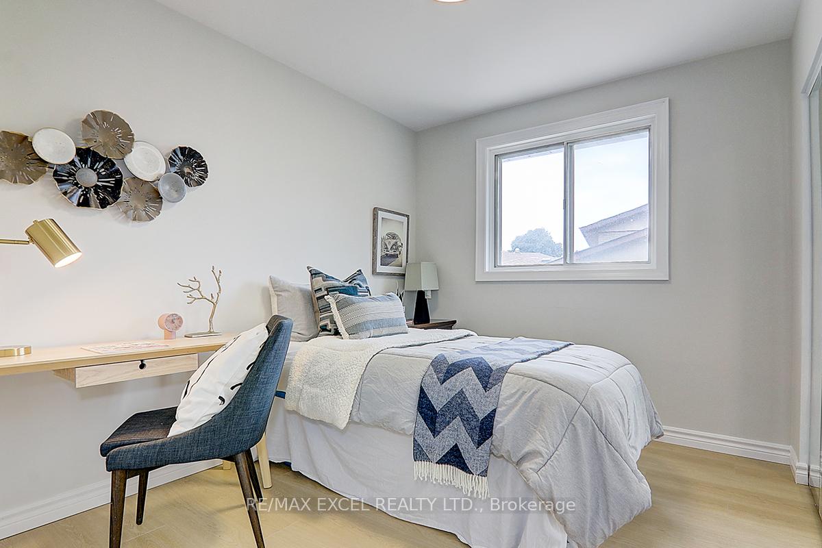 Photo 26 of 121 Amberjack Boulevard, Scarborough, Woburn — HOMEH