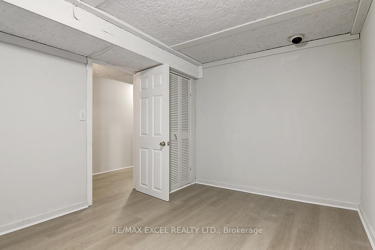 Photo 35 of 121 Amberjack Boulevard, Scarborough, Woburn — HOMEH
