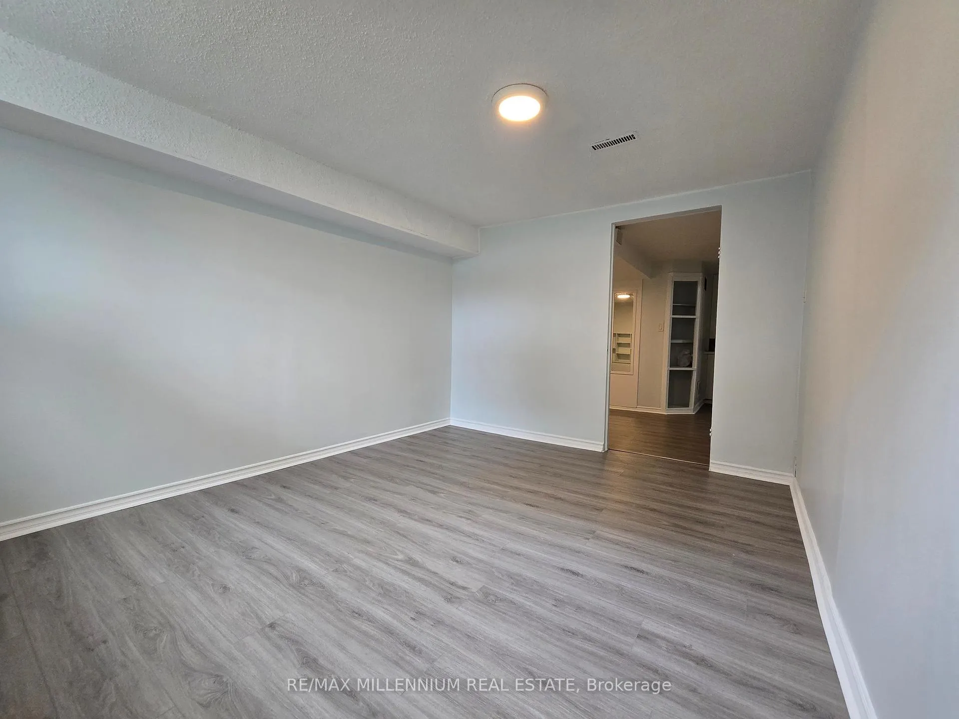Photo 13 of Unit Bsmt, 144 Clarence Street, Brampton, Brampton East — HOMEH