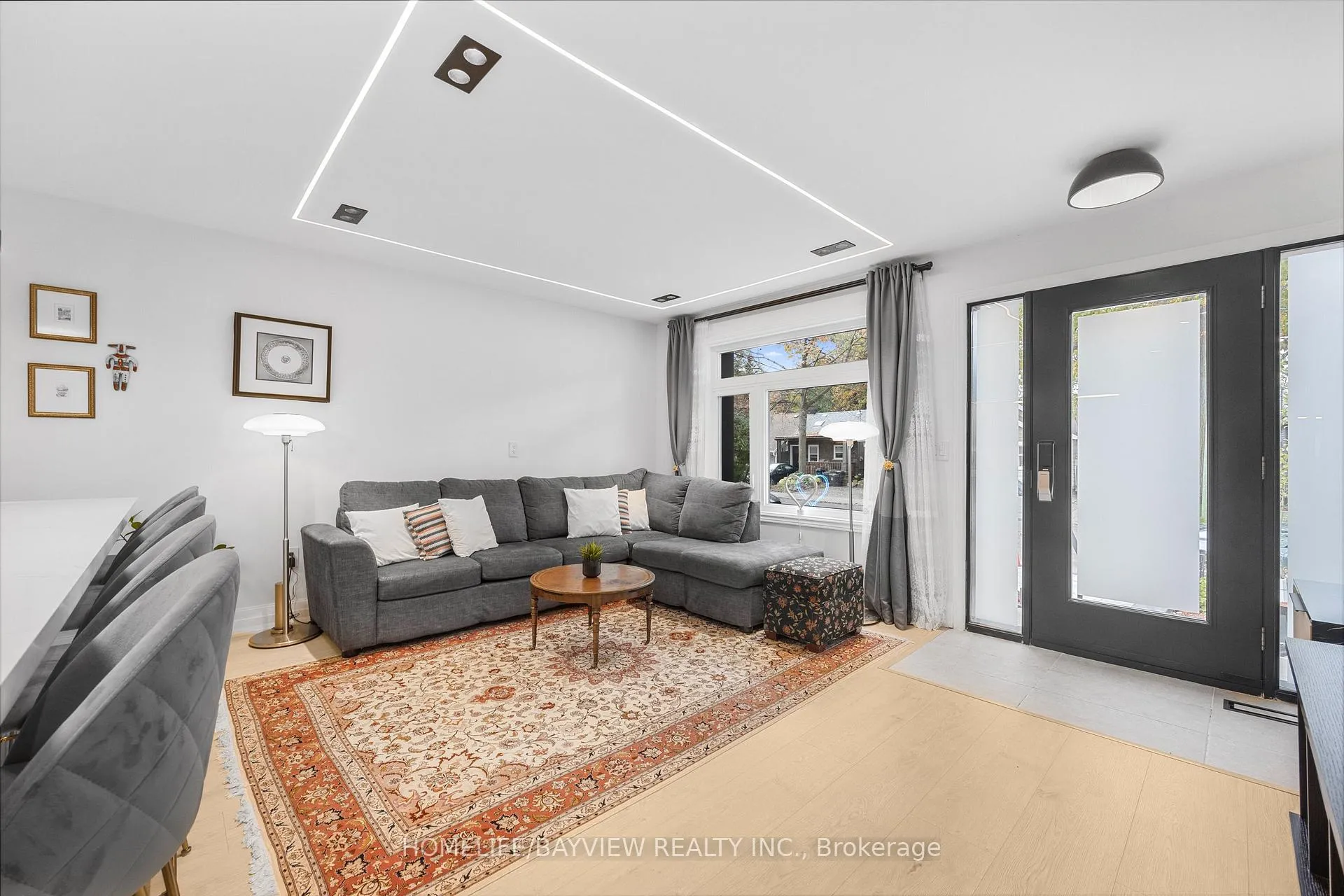 Front of 9 Kenworthy Avenue