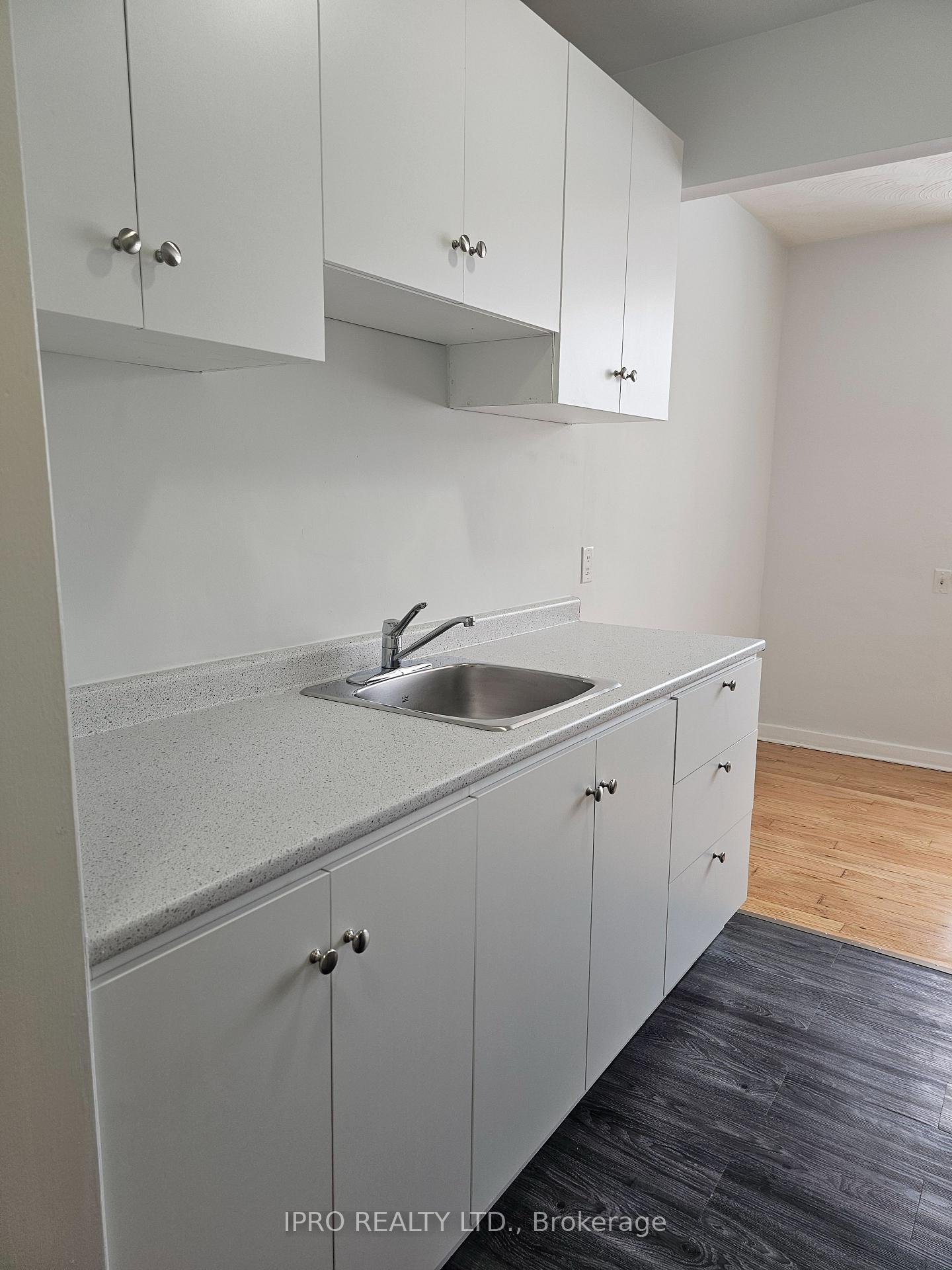 Photo 9 of Unit 102, 20 Cosburn Avenue, Toronto, Broadview North — HOMEH