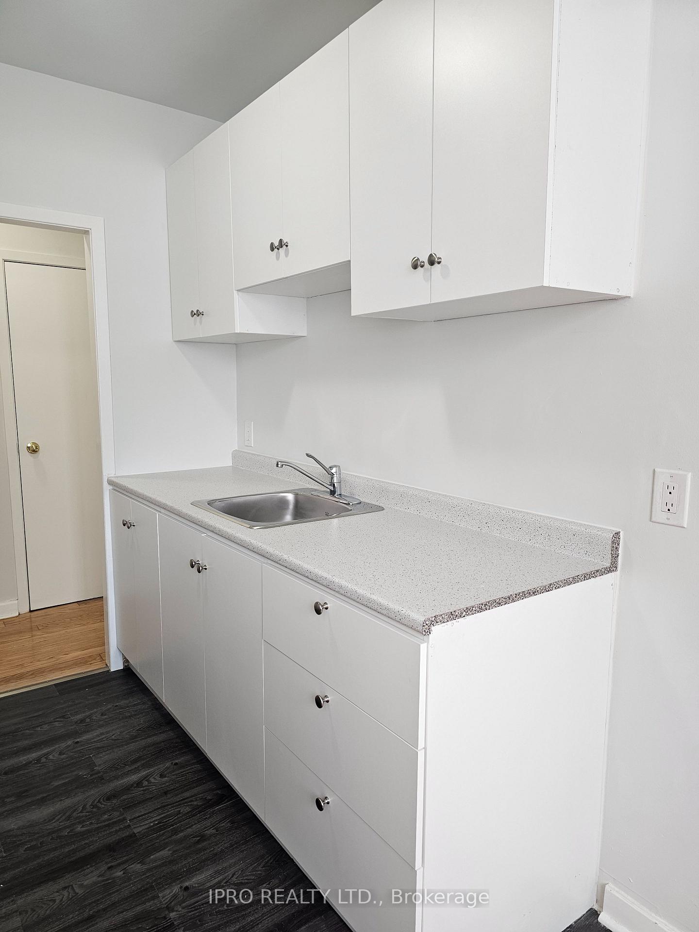 Photo 12 of Unit 102, 20 Cosburn Avenue, Toronto, Broadview North — HOMEH