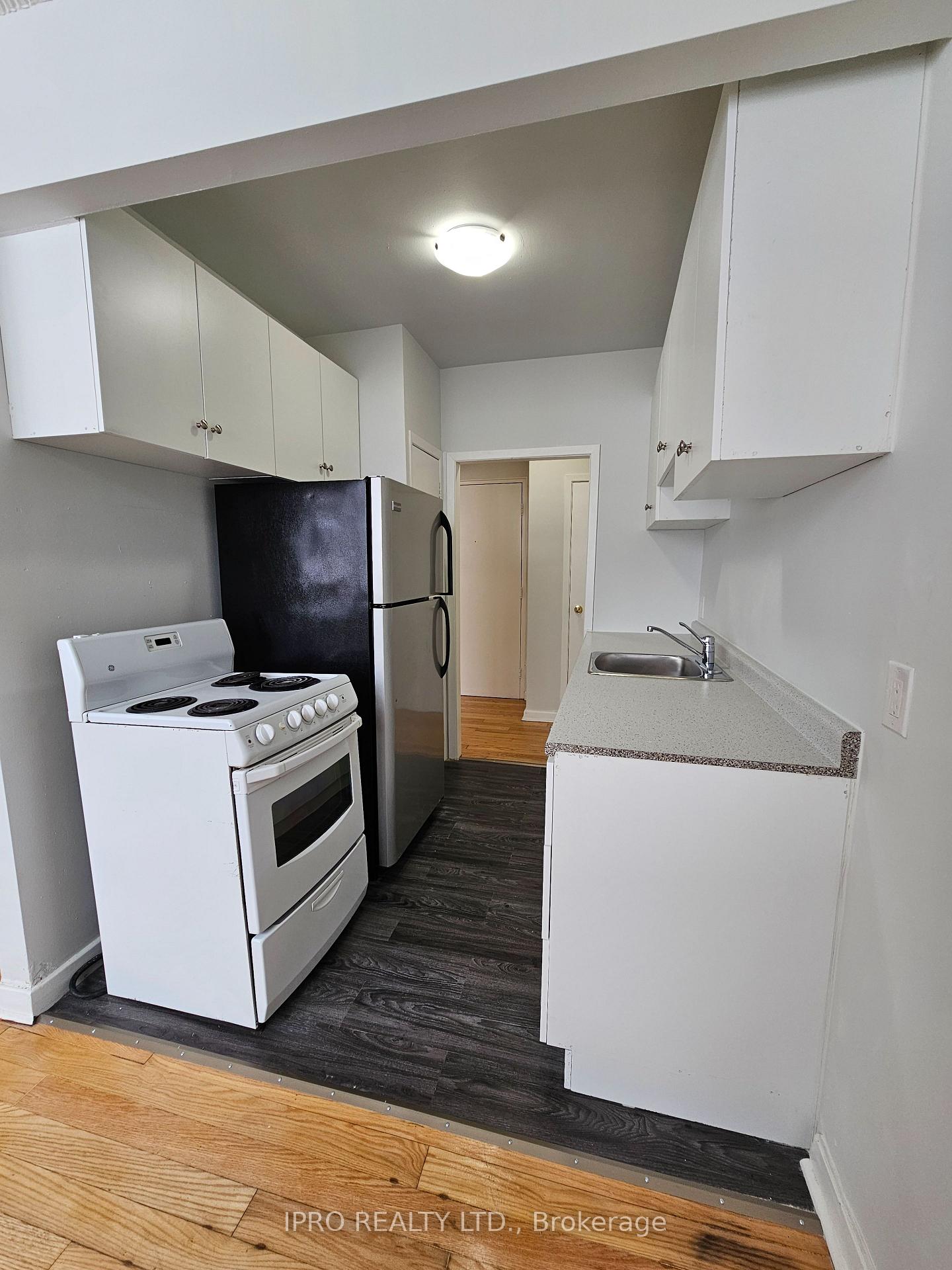Photo 13 of Unit 102, 20 Cosburn Avenue, Toronto, Broadview North — HOMEH