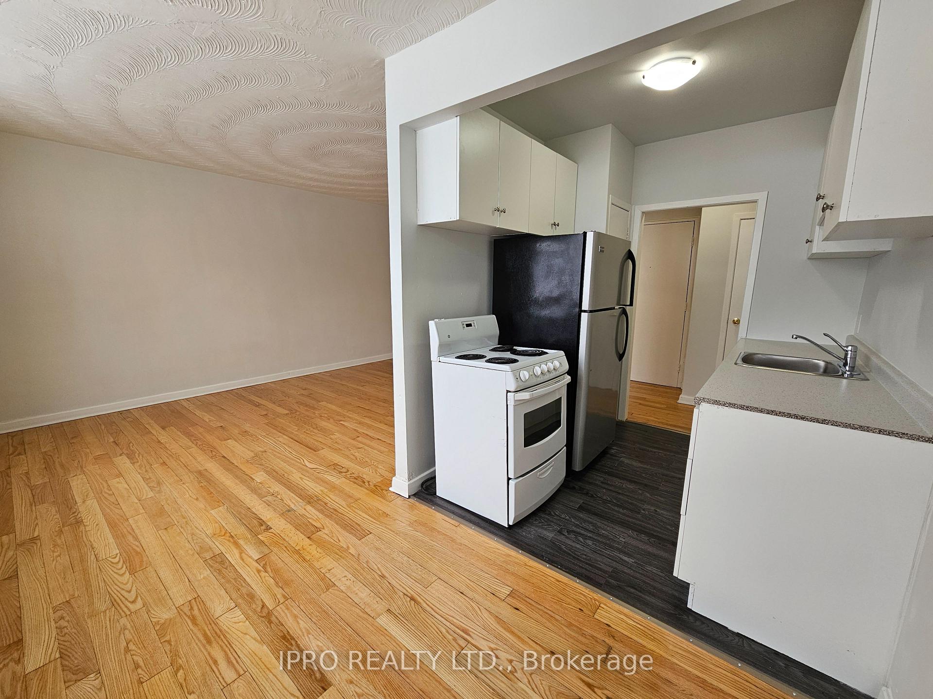 Photo 15 of Unit 102, 20 Cosburn Avenue, Toronto, Broadview North — HOMEH