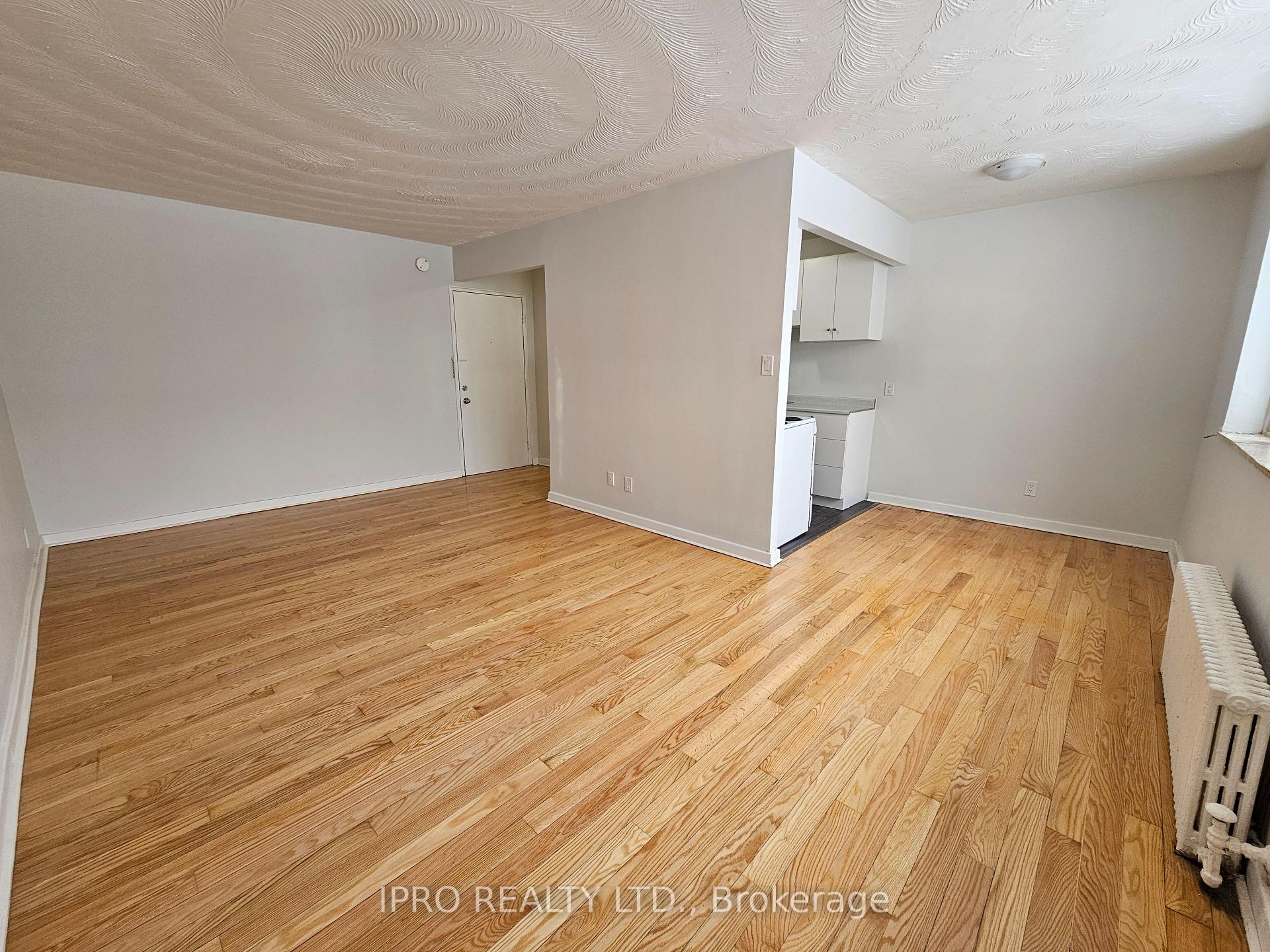 Photo 19 of Unit 102, 20 Cosburn Avenue, Toronto, Broadview North — HOMEH