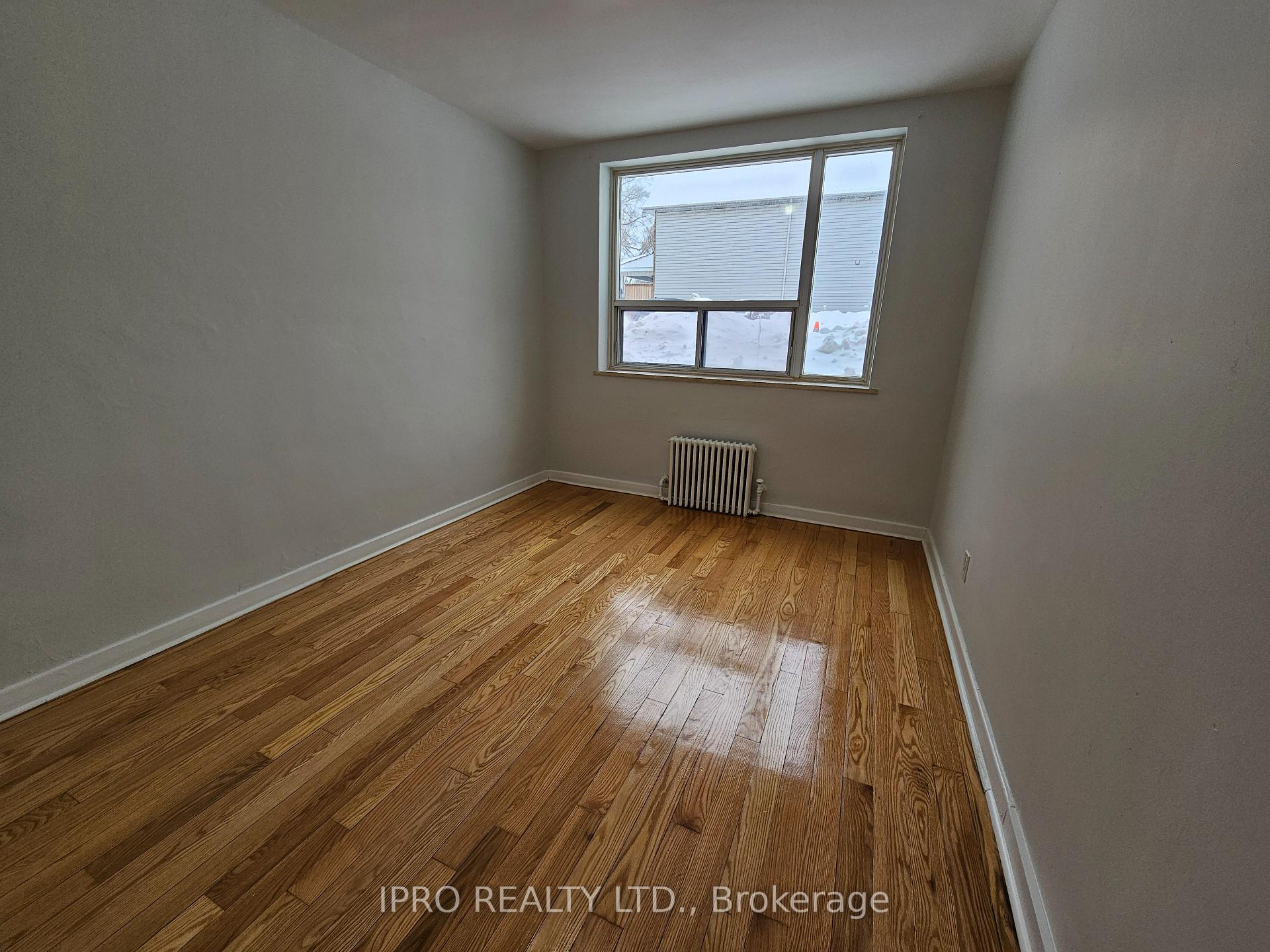 Photo 26 of Unit 102, 20 Cosburn Avenue, Toronto, Broadview North — HOMEH