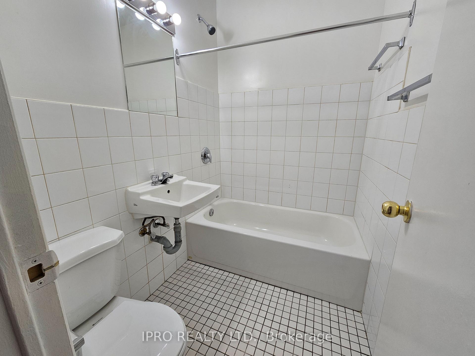 Photo 28 of Unit 102, 20 Cosburn Avenue, Toronto, Broadview North — HOMEH