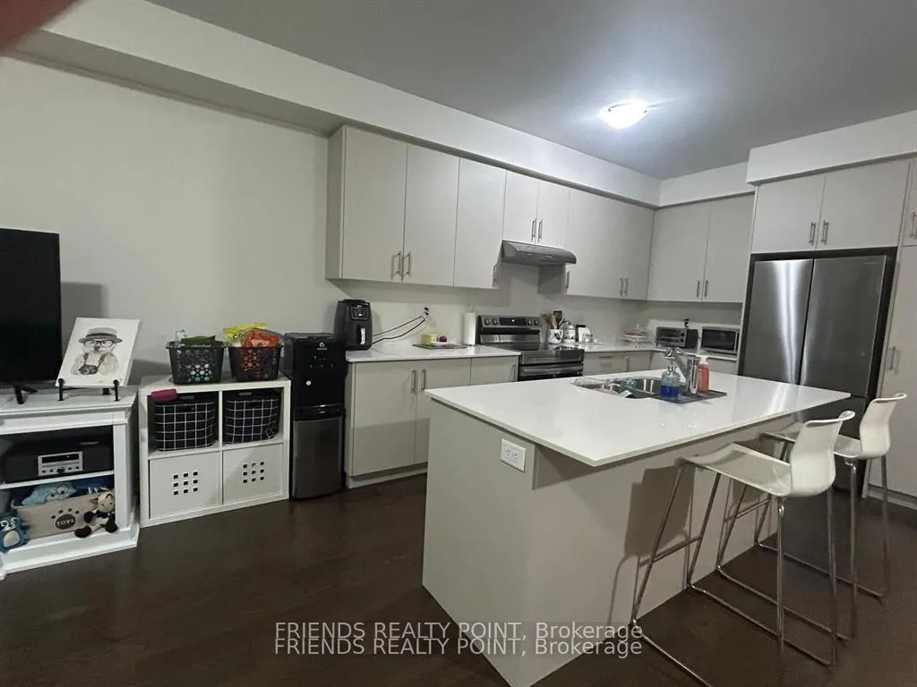 Photo 9 of 145 Shepherd Drive, Barrie, Rural Barrie Southeast — HOMEH