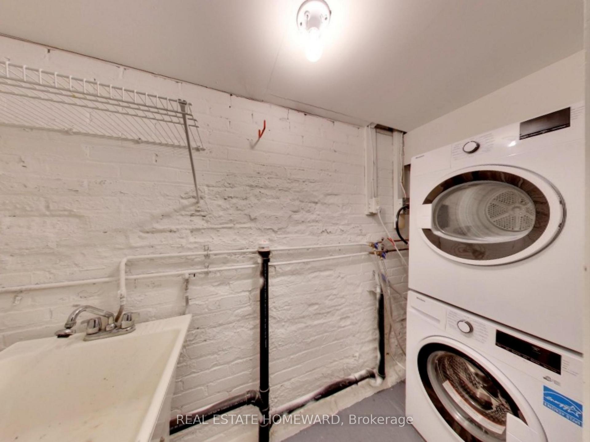 Photo 32 of 186 Chisholm Avenue, Toronto, Woodbine-Lumsden — HOMEH