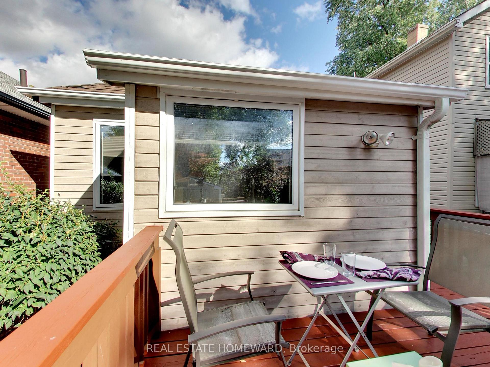 Photo 36 of 186 Chisholm Avenue, Toronto, Woodbine-Lumsden — HOMEH