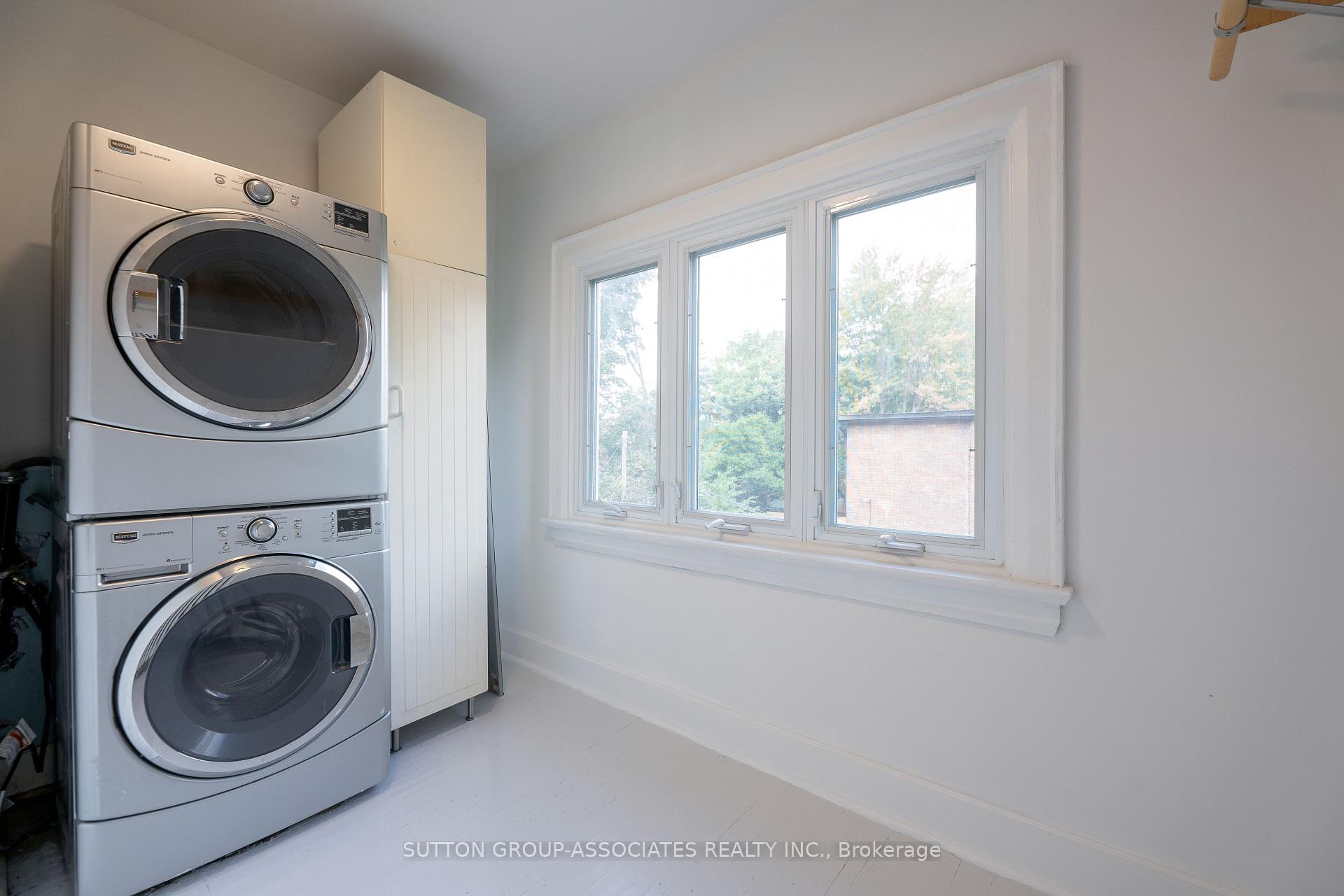 Photo 17 of 120 Maplewood Avenue, Toronto, Humewood-Cedarvale — HOMEH