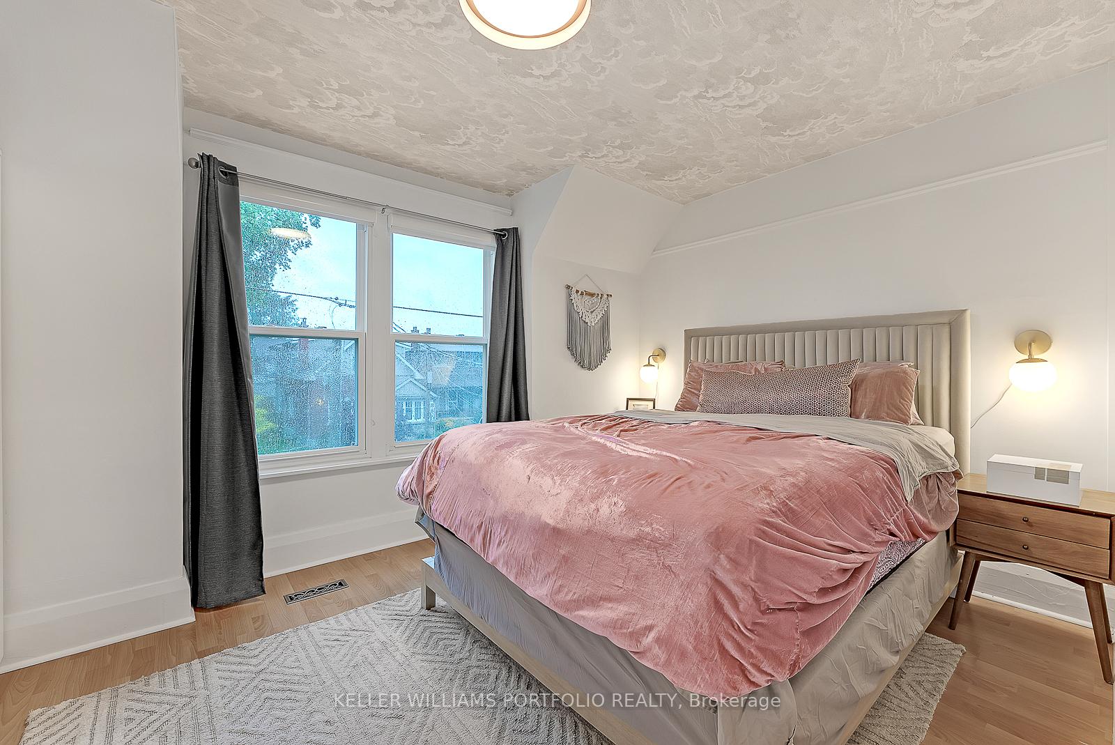Photo 23 of 27 Rosevear Avenue, Toronto, Crescent Town — HOMEH