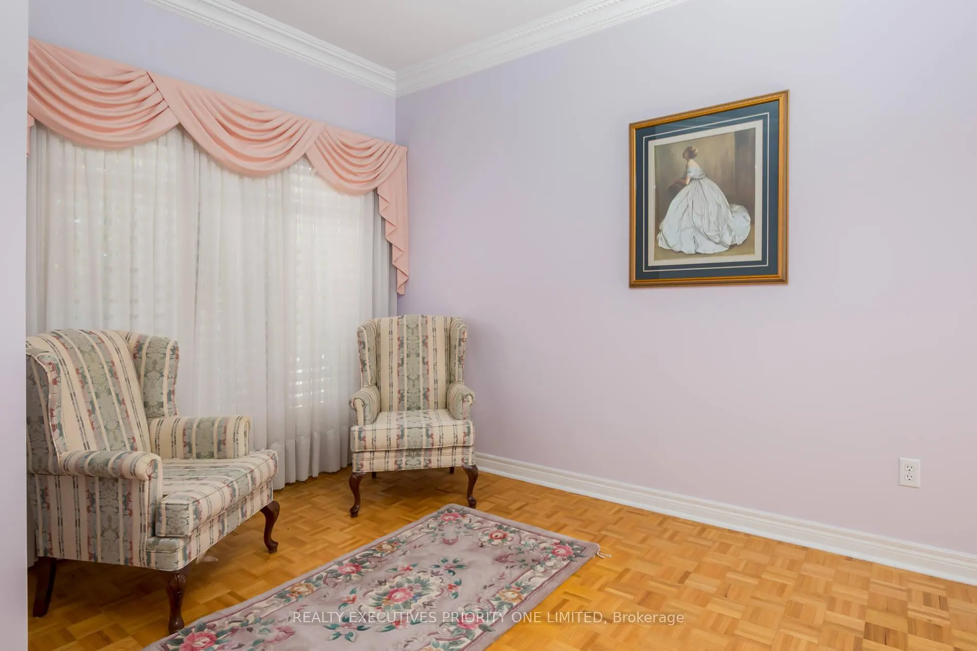 Photo 6 of 64 Brasswinds Court, Vaughan, West Woodbridge — HOMEH