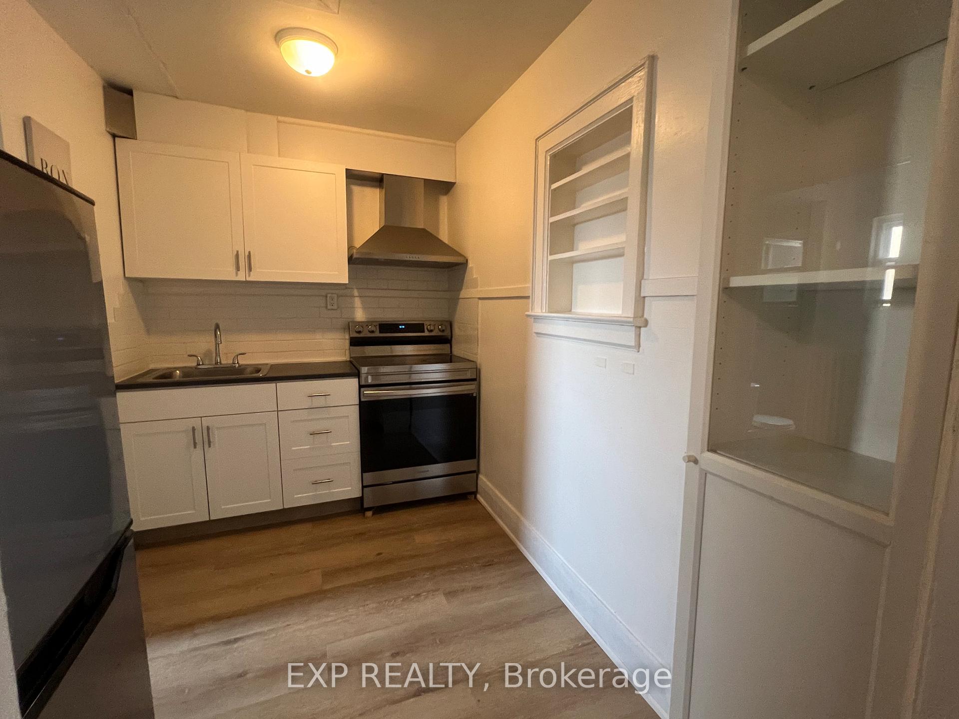 Photo 7 of Unit 8, 102 Greensides Avenue, Toronto, Wychwood — HOMEH