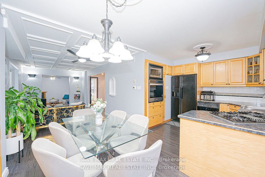 Photo 56 of 181 Sunforest Drive, Brampton, Heart Lake West — HOMEH