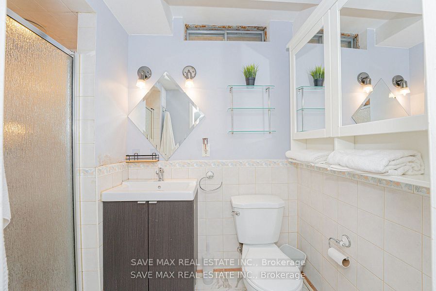 Photo 65 of 181 Sunforest Drive, Brampton, Heart Lake West — HOMEH