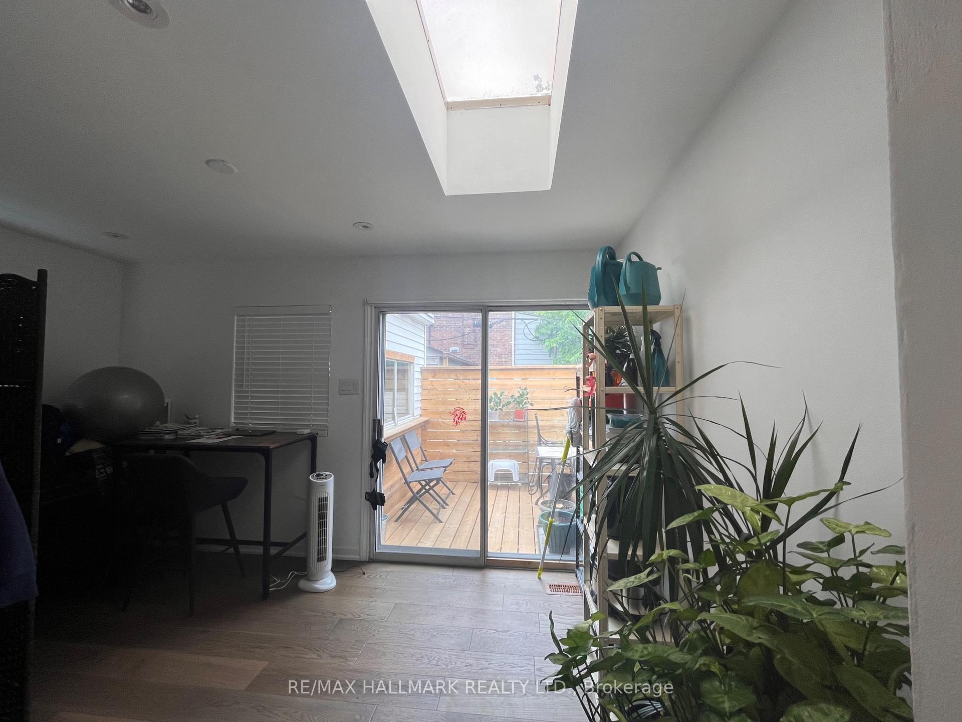 Photo 11 of 159 Monarch Park Avenue, Toronto, Danforth Village-East York — HOMEH