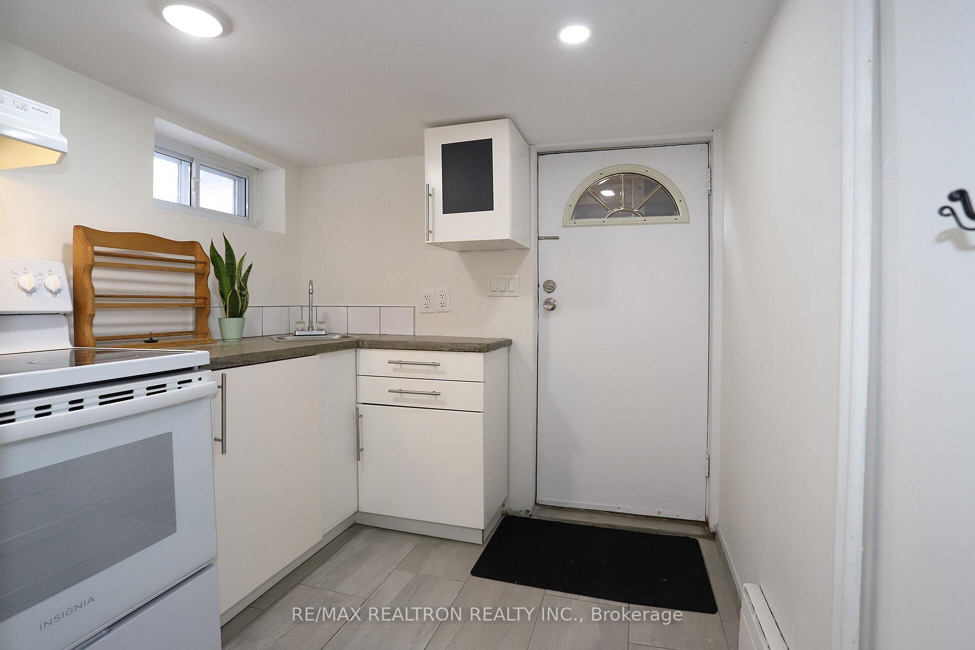 Photo 10 of 74 Mortimer Avenue, Toronto, Broadview North — HOMEH