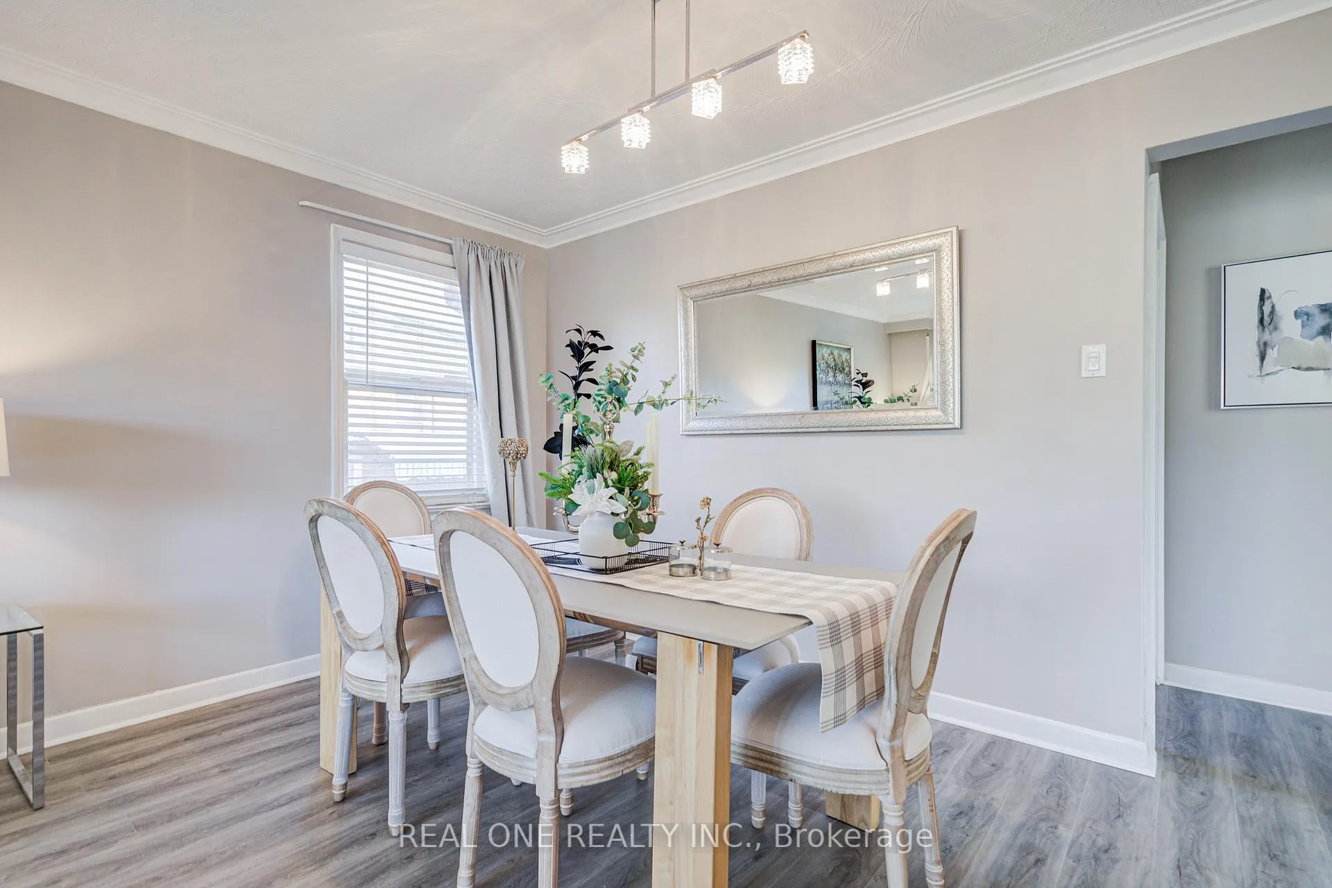 Photo 11 of 73 Farmbrook Road, Scarborough, Woburn — HOMEH