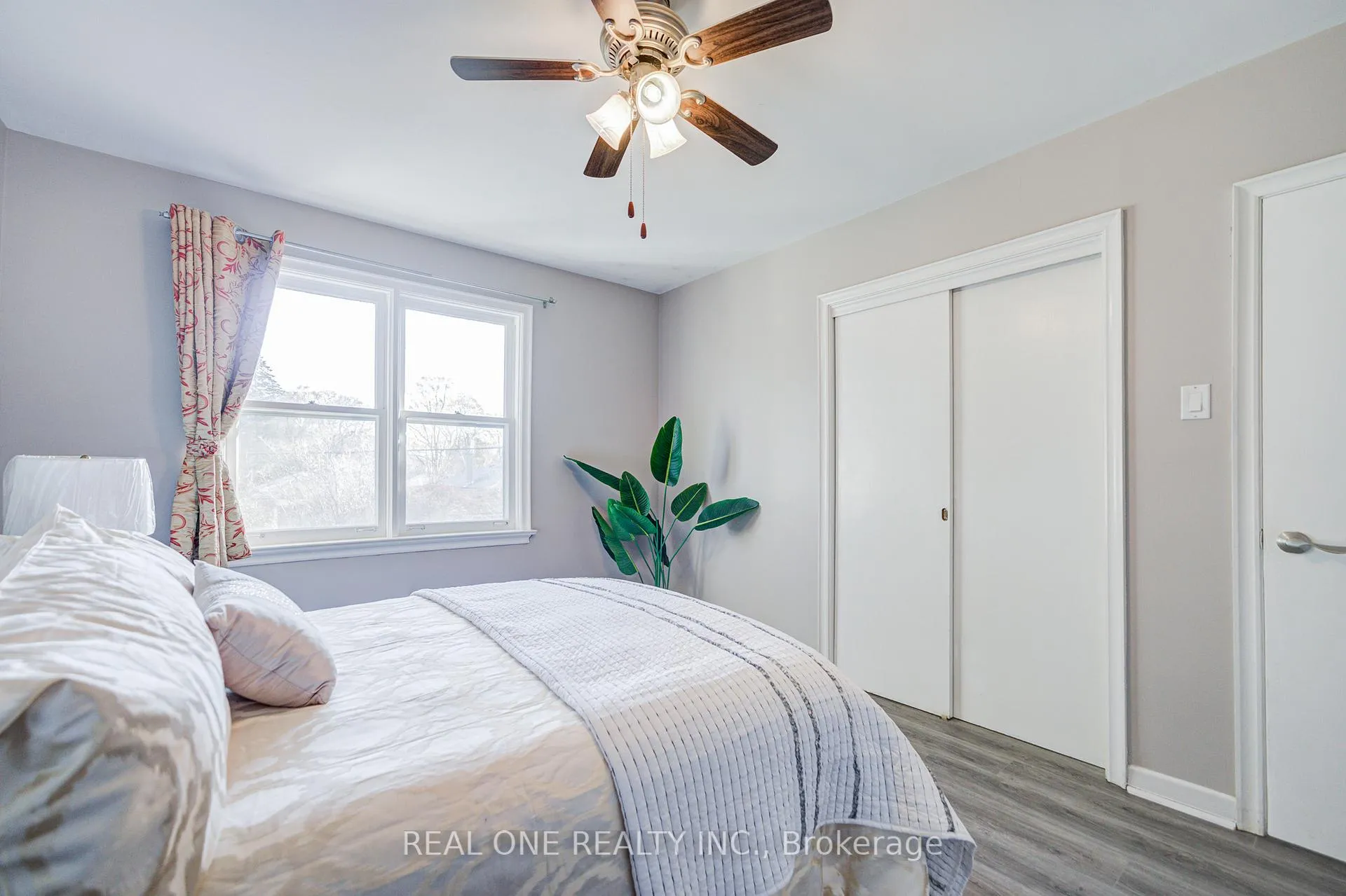 Photo 20 of 73 Farmbrook Road, Scarborough, Woburn — HOMEH