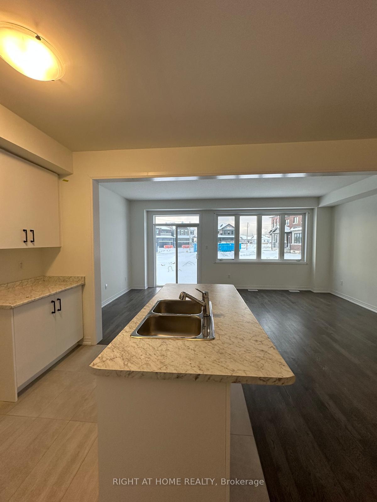 Photo 16 of 242 Velvet Way, Thorold, Rolling Meadows — HOMEH