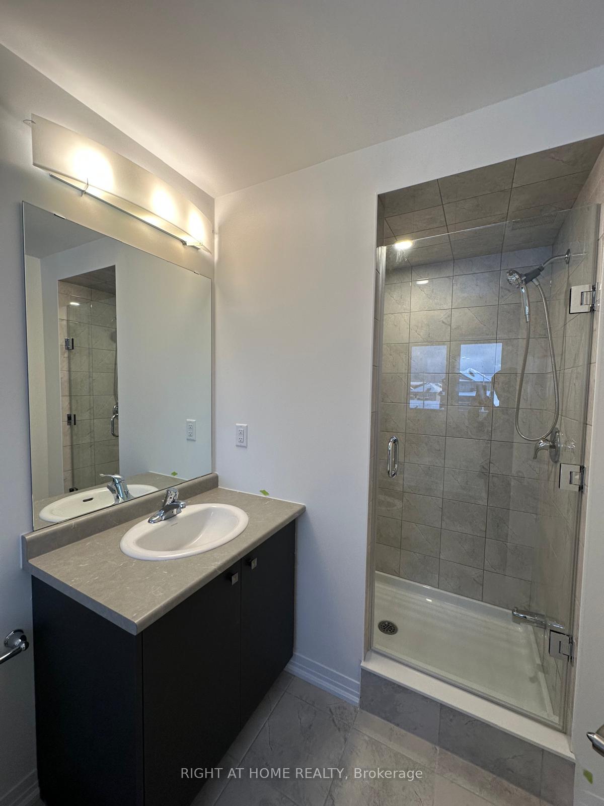Photo 30 of 242 Velvet Way, Thorold, Rolling Meadows — HOMEH
