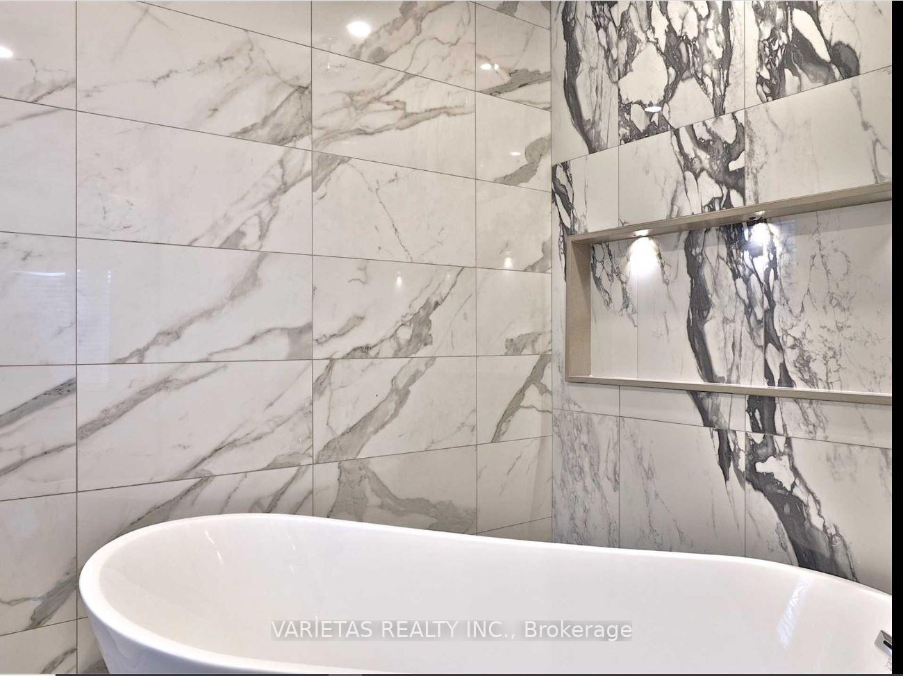 Photo 9 of Unit 2F, 62 Elmsthorpe Avenue, Toronto, Forest Hill South — HOMEH