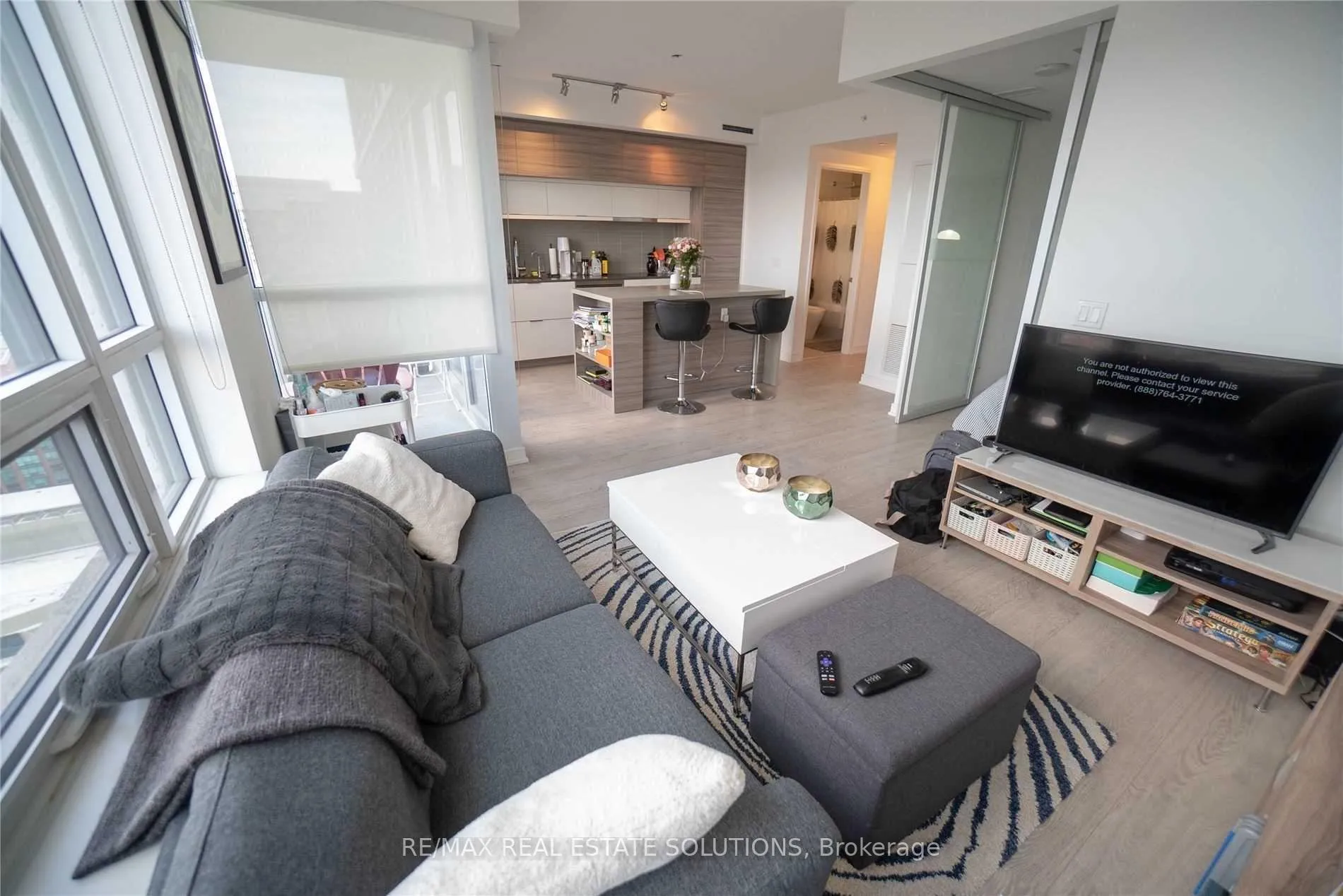 Photo 6 of Unit 2306, 88 Scott Street, Toronto, Church-Yonge Corridor — HOMEH