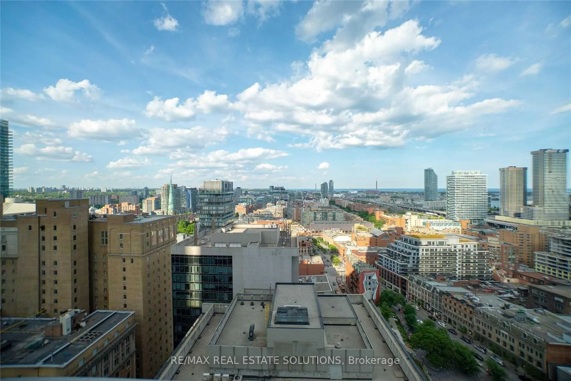 Photo 17 of Unit 2306, 88 Scott Street, Toronto, Church-Yonge Corridor — HOMEH
