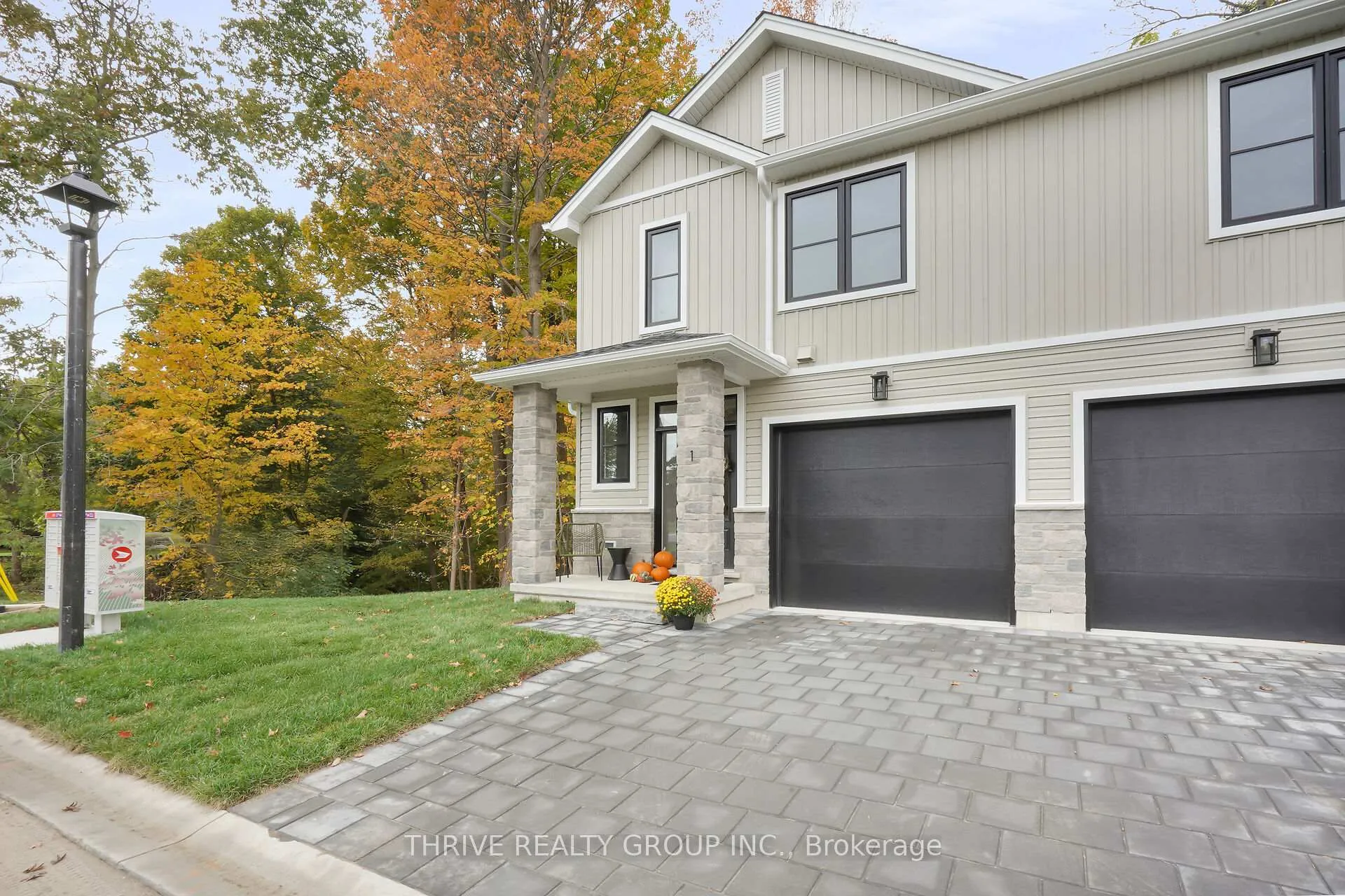 Photo 2 of Unit 10, 279 Hill Street, Central Elgin, Port Stanley — HOMEH