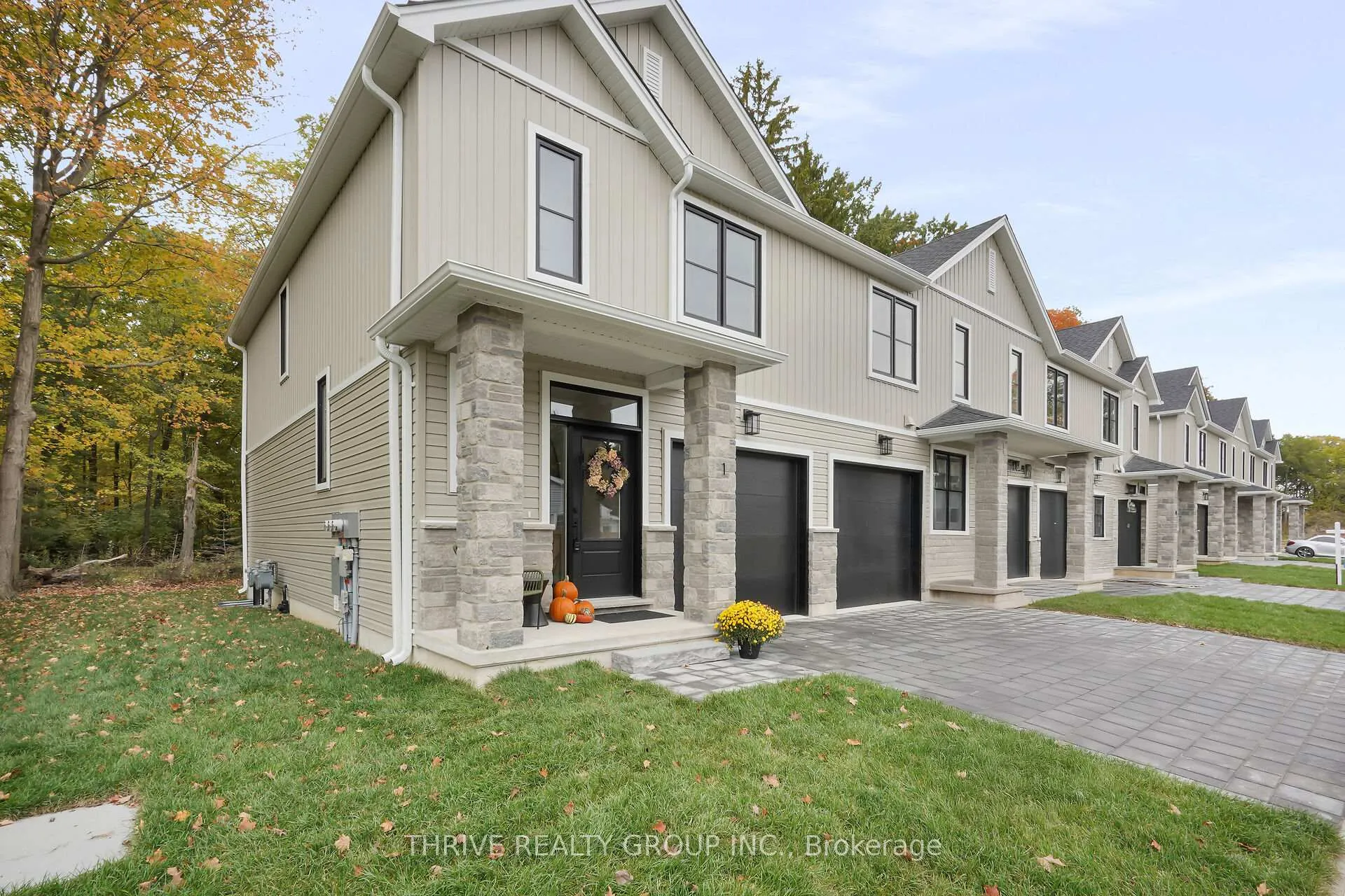 Photo 3 of Unit 10, 279 Hill Street, Central Elgin, Port Stanley — HOMEH
