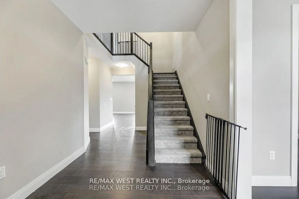 Photo 15 of 25 Greenbrier Ridge, Thames Centre, Rural Thames Centre — HOMEH