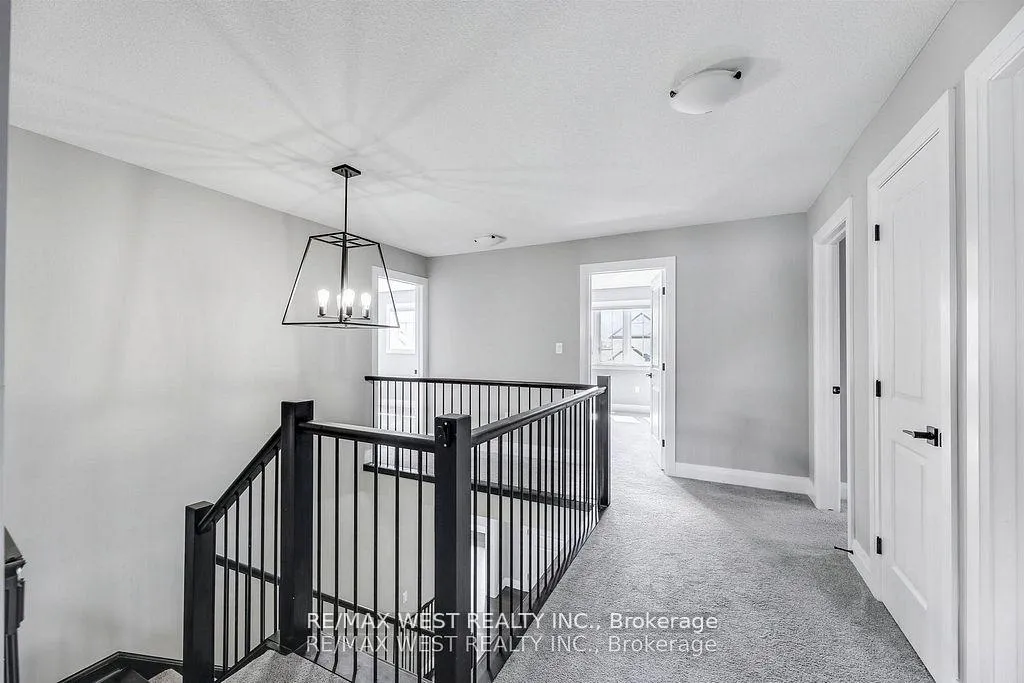 Photo 16 of 25 Greenbrier Ridge, Thames Centre, Rural Thames Centre — HOMEH