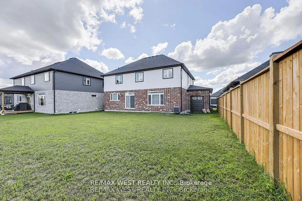 Photo 37 of 25 Greenbrier Ridge, Thames Centre, Rural Thames Centre — HOMEH