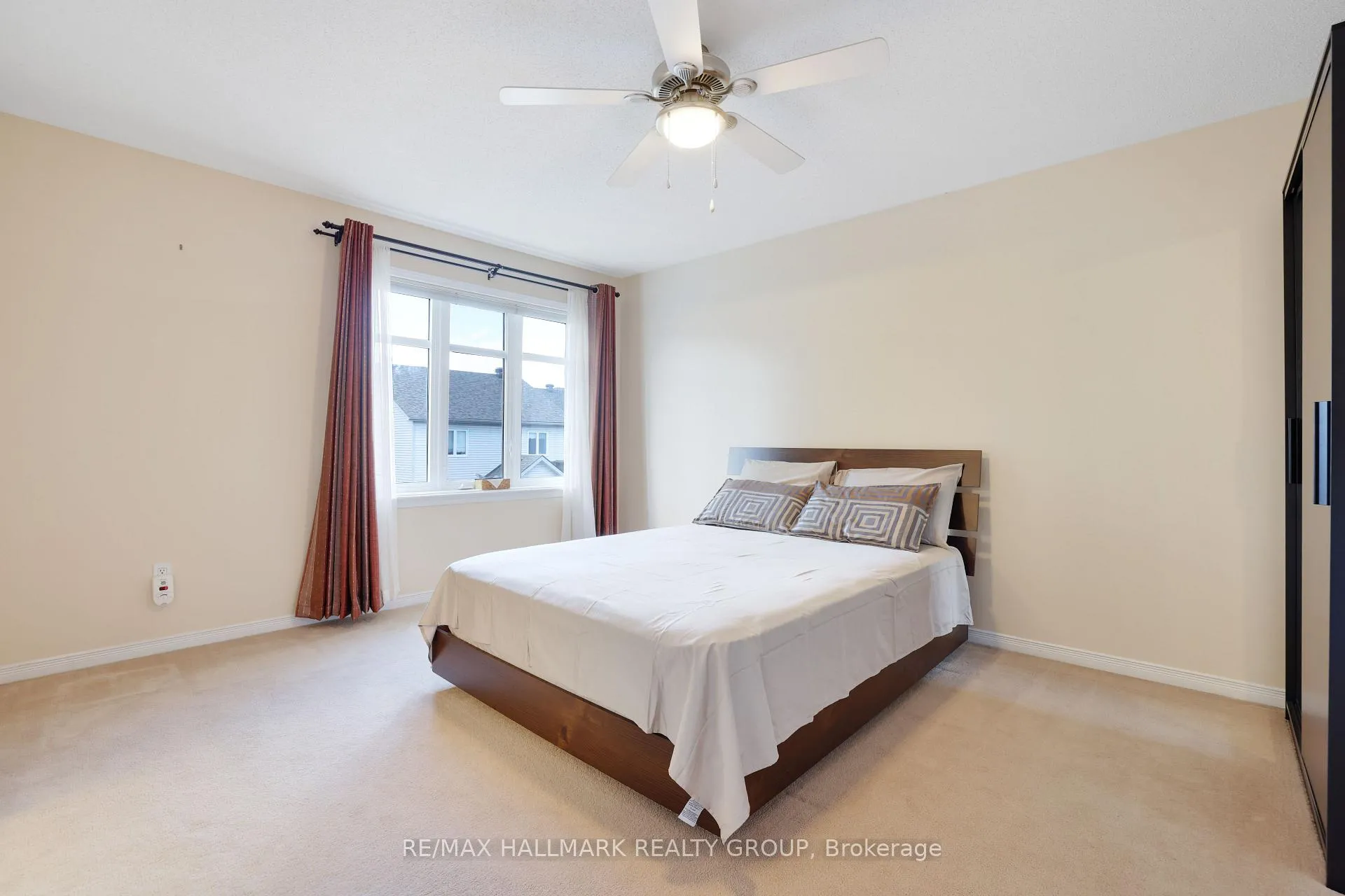 Photo 11 of 144 Deercroft Avenue, Ottawa, Barrhaven - Longfields — HOMEH