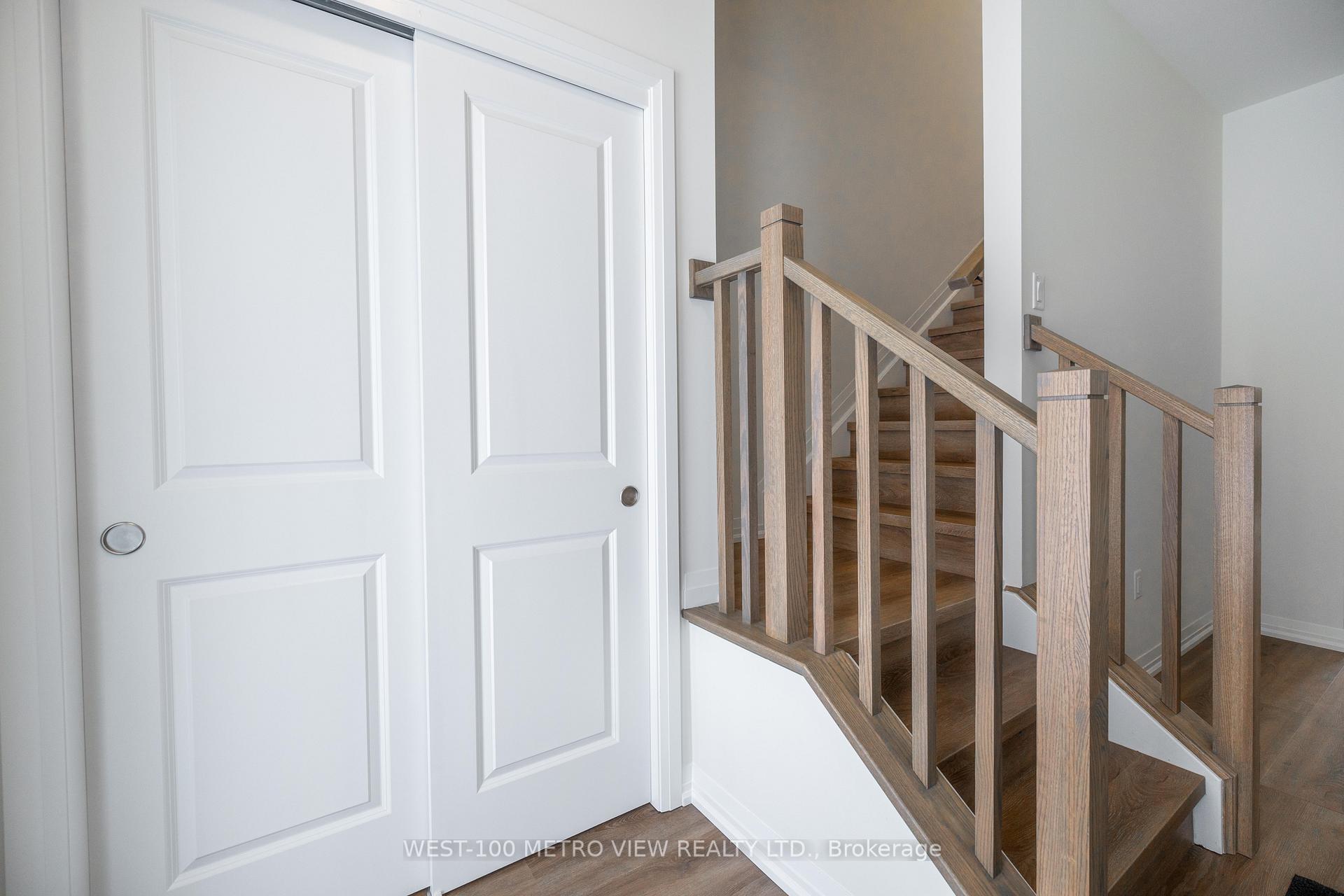 Photo 4 of 112 Willson Drive, Thorold, Hurricane/Merrittville — HOMEH