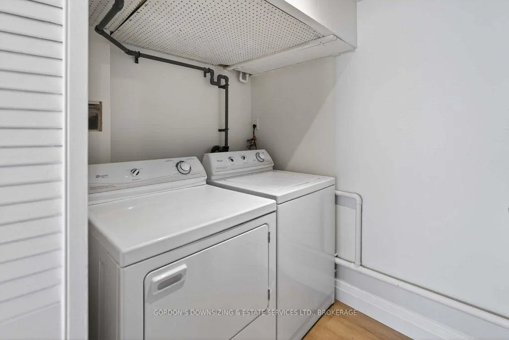 Photo 15 of Unit 407, 185 Ontario Street, Kingston, Central City East — HOMEH