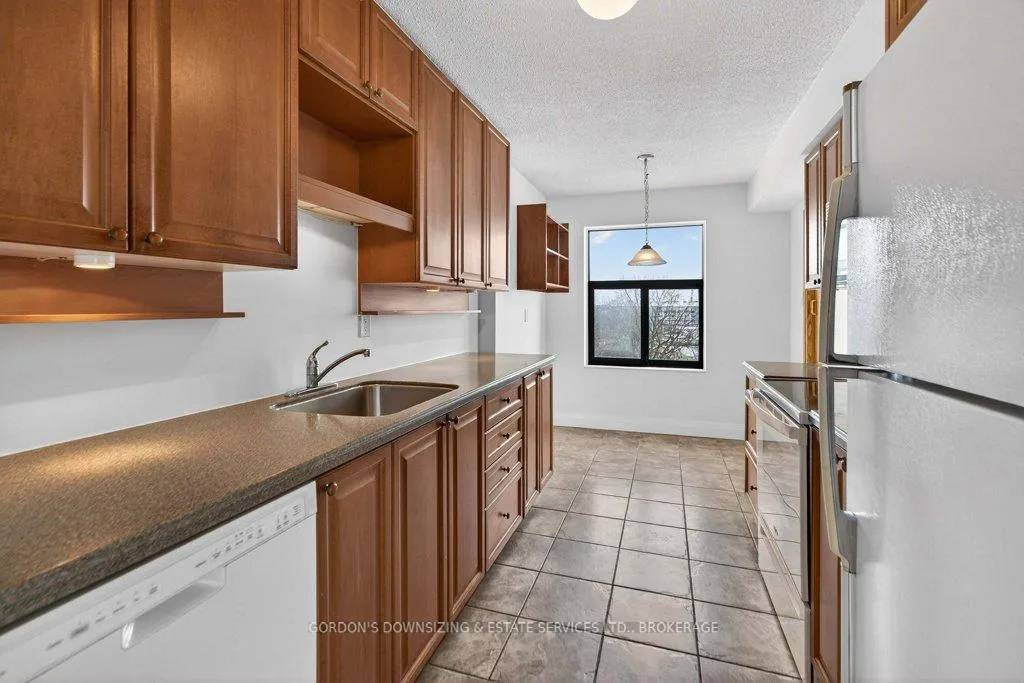 Photo 18 of Unit 407, 185 Ontario Street, Kingston, Central City East — HOMEH