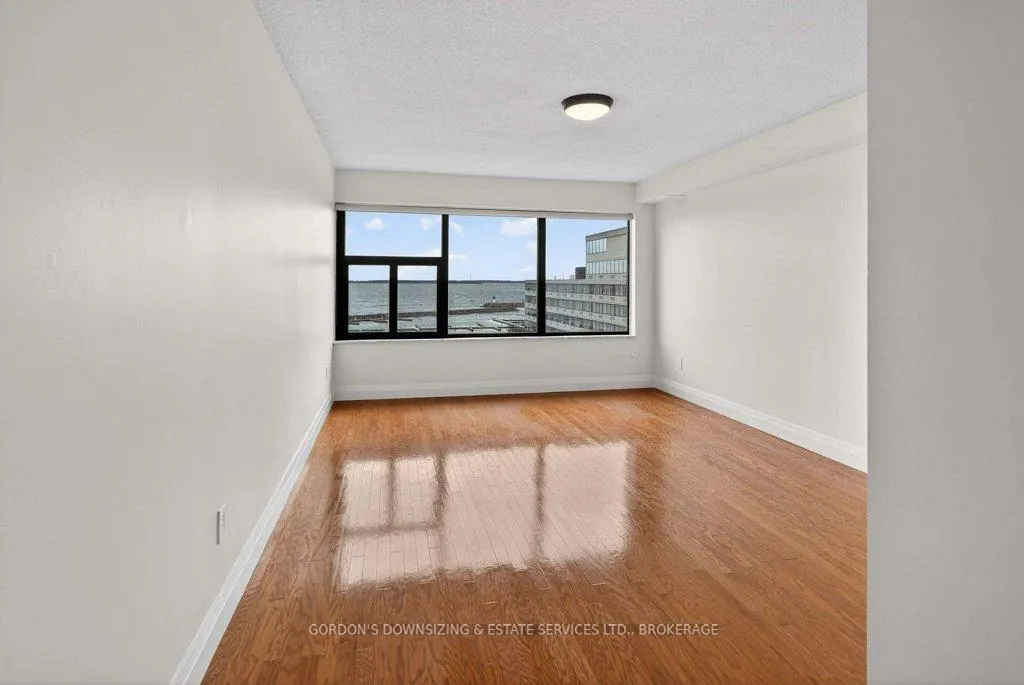 Photo 31 of Unit 407, 185 Ontario Street, Kingston, Central City East — HOMEH