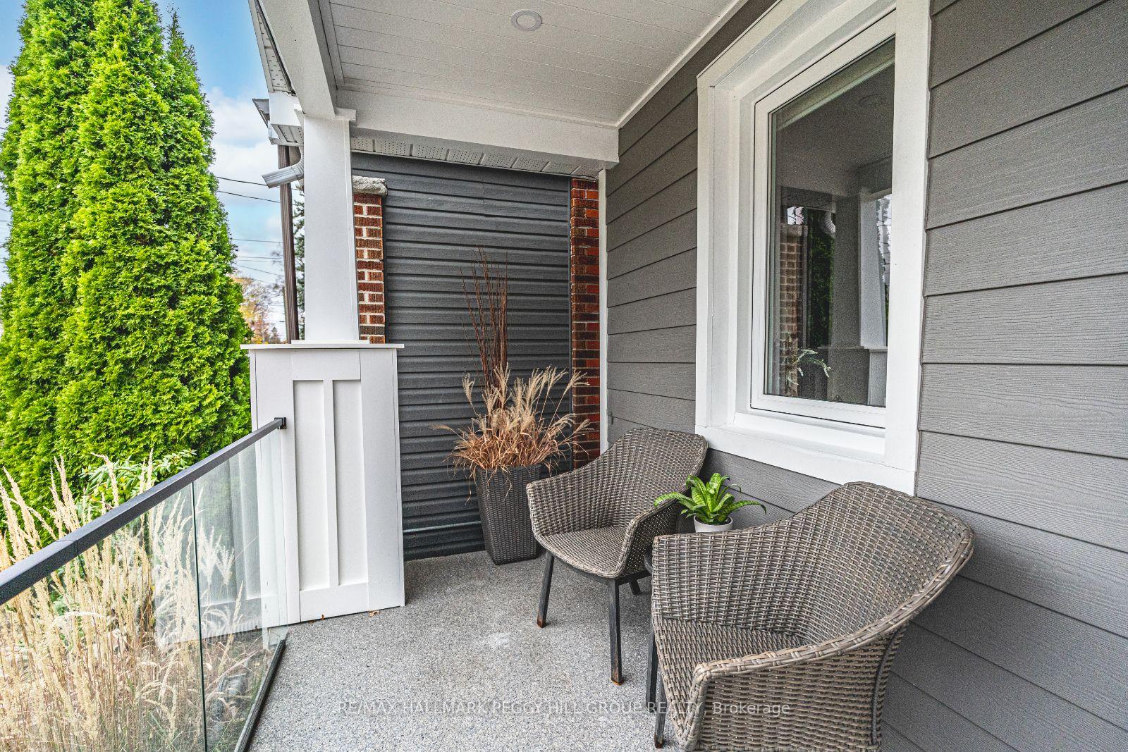 Photo 18 of 18 Epsom Avenue, Toronto, Woodbine-Lumsden — HOMEH