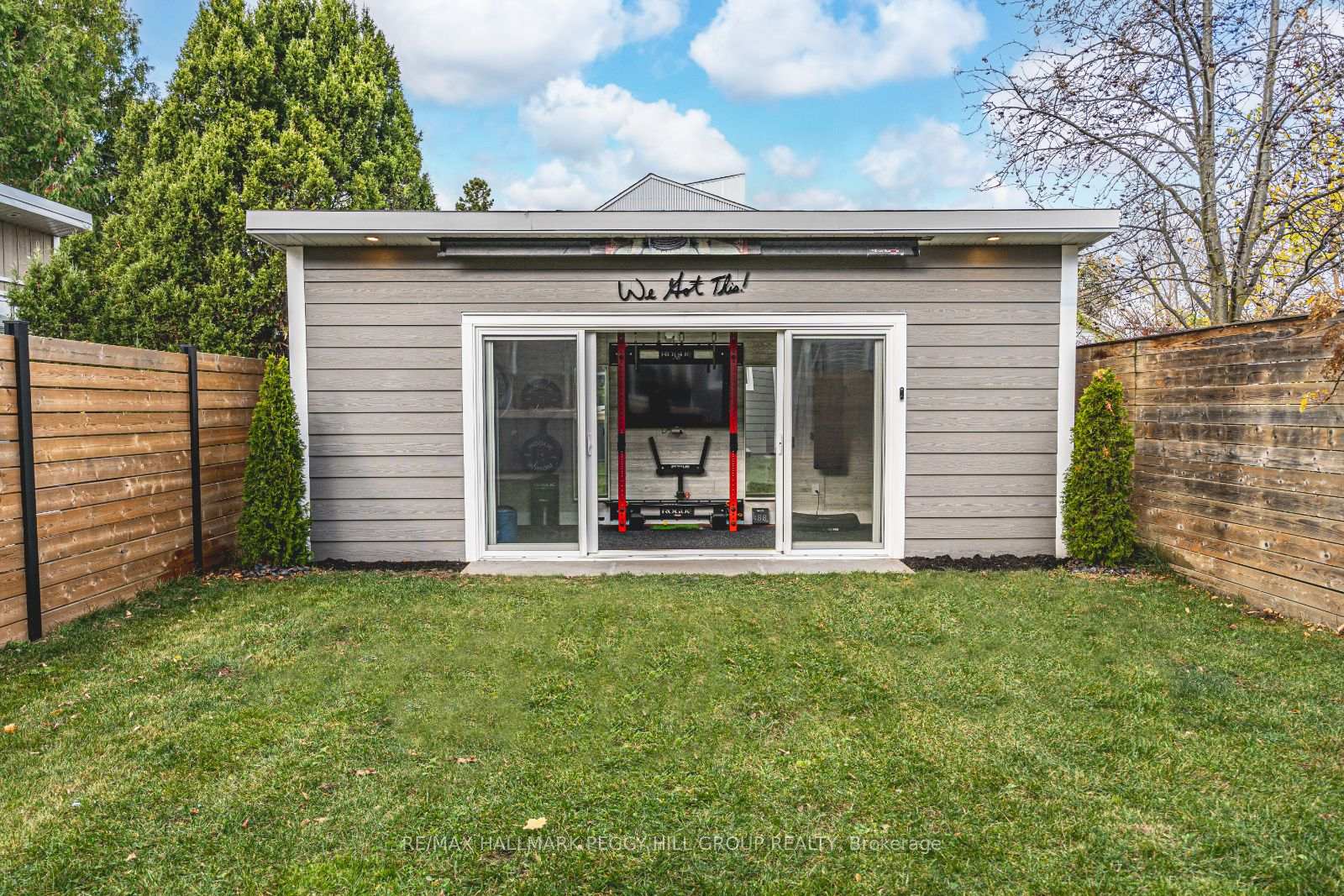 Photo 22 of 18 Epsom Avenue, Toronto, Woodbine-Lumsden — HOMEH