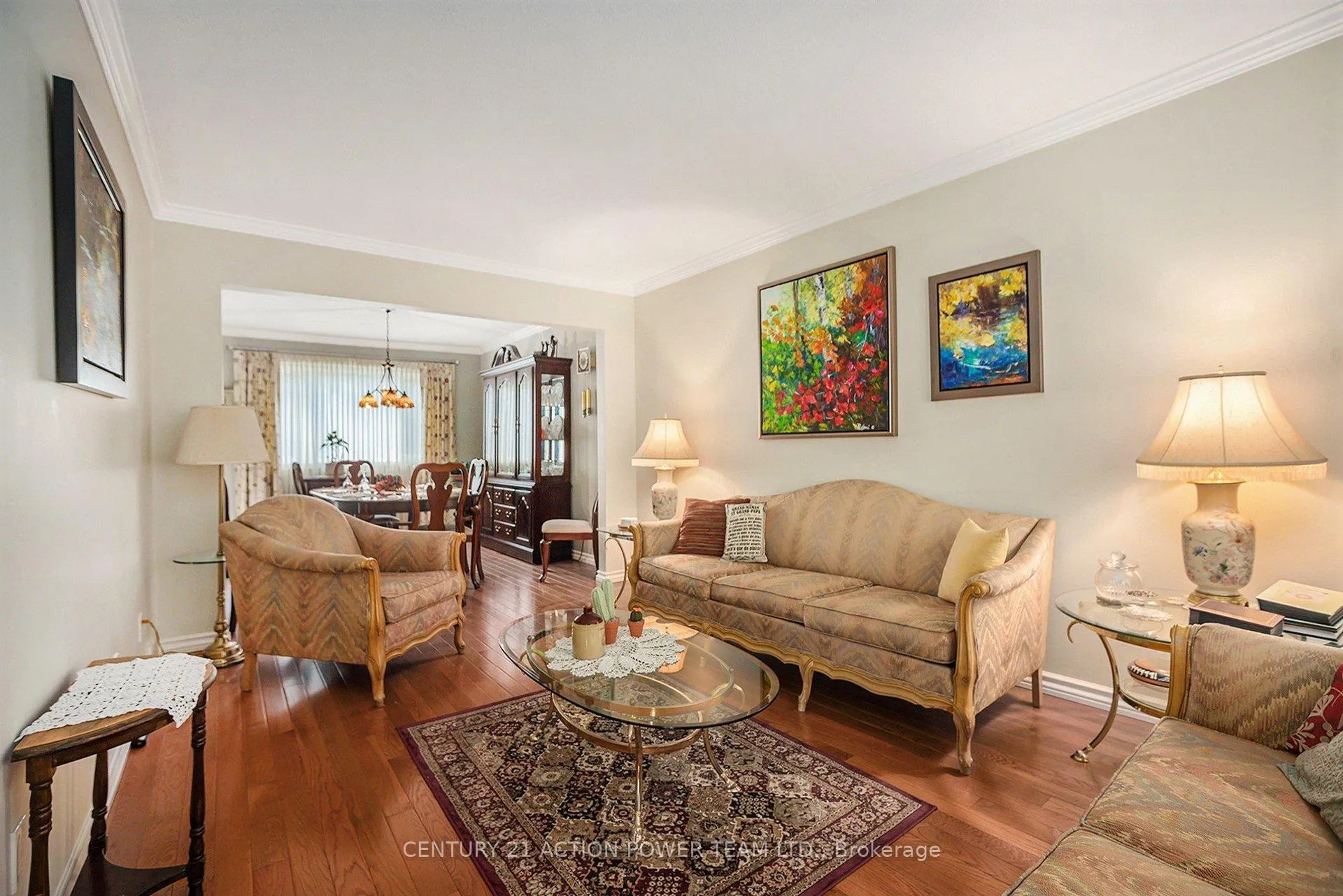 Photo 6 of 1358 Turner Crescent, Ottawa, Bilberry Creek/Queenswood Heights — HOMEH