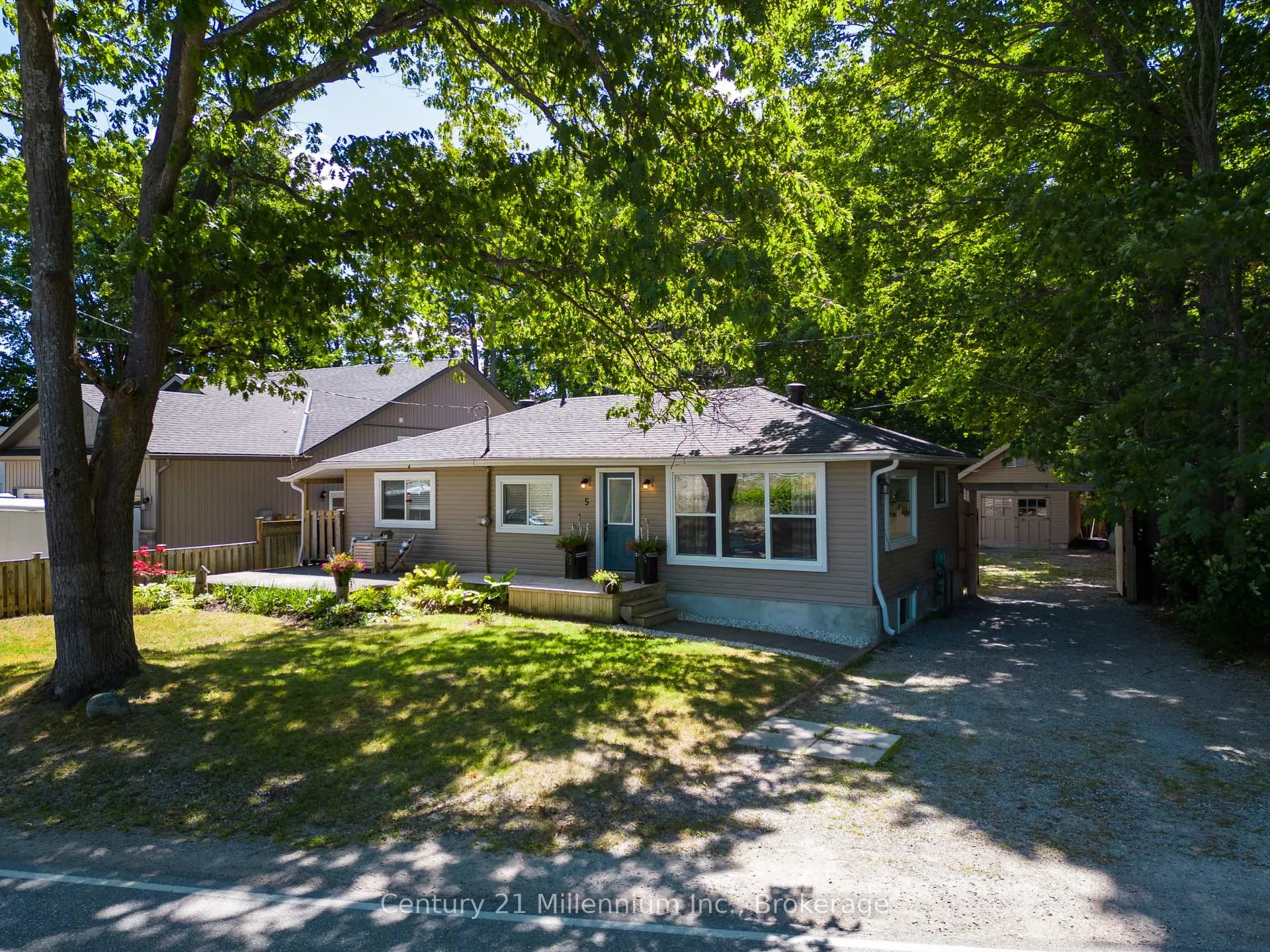Photo 5 of 5 Bells Park Road, Wasaga Beach — HOMEH