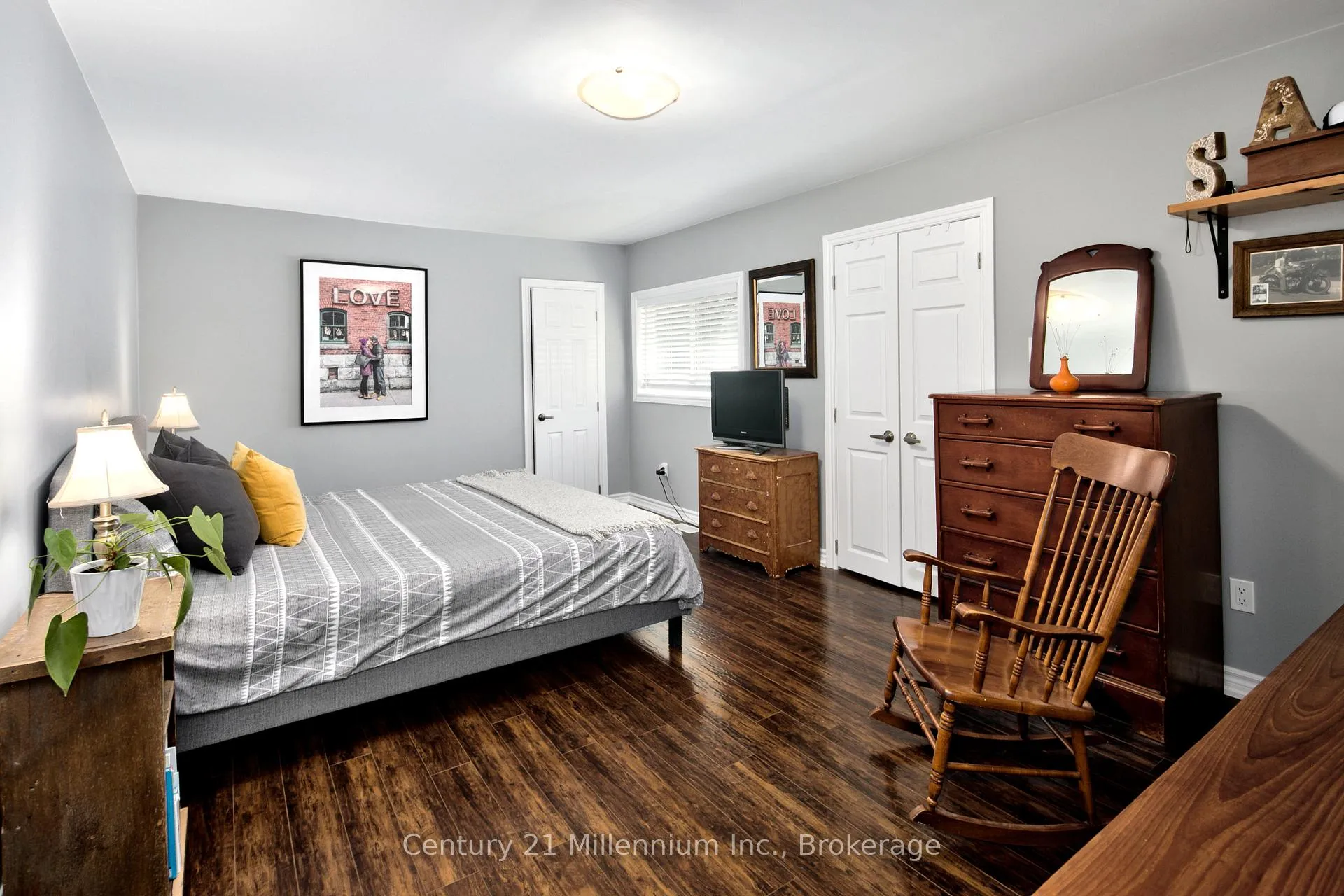 Photo 14 of 5 Bells Park Road, Wasaga Beach — HOMEH