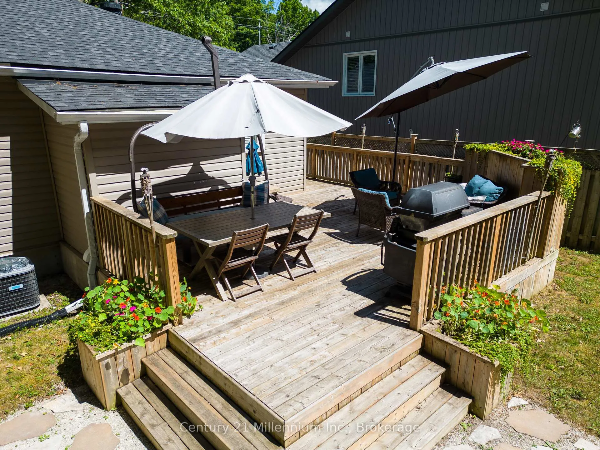 Photo 17 of 5 Bells Park Road, Wasaga Beach — HOMEH
