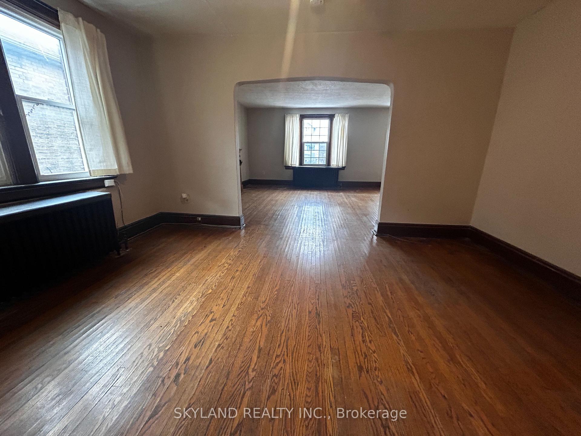 Photo 6 of Unit 2, 998 Avenue Road N, Toronto, Yonge-Eglinton — HOMEH