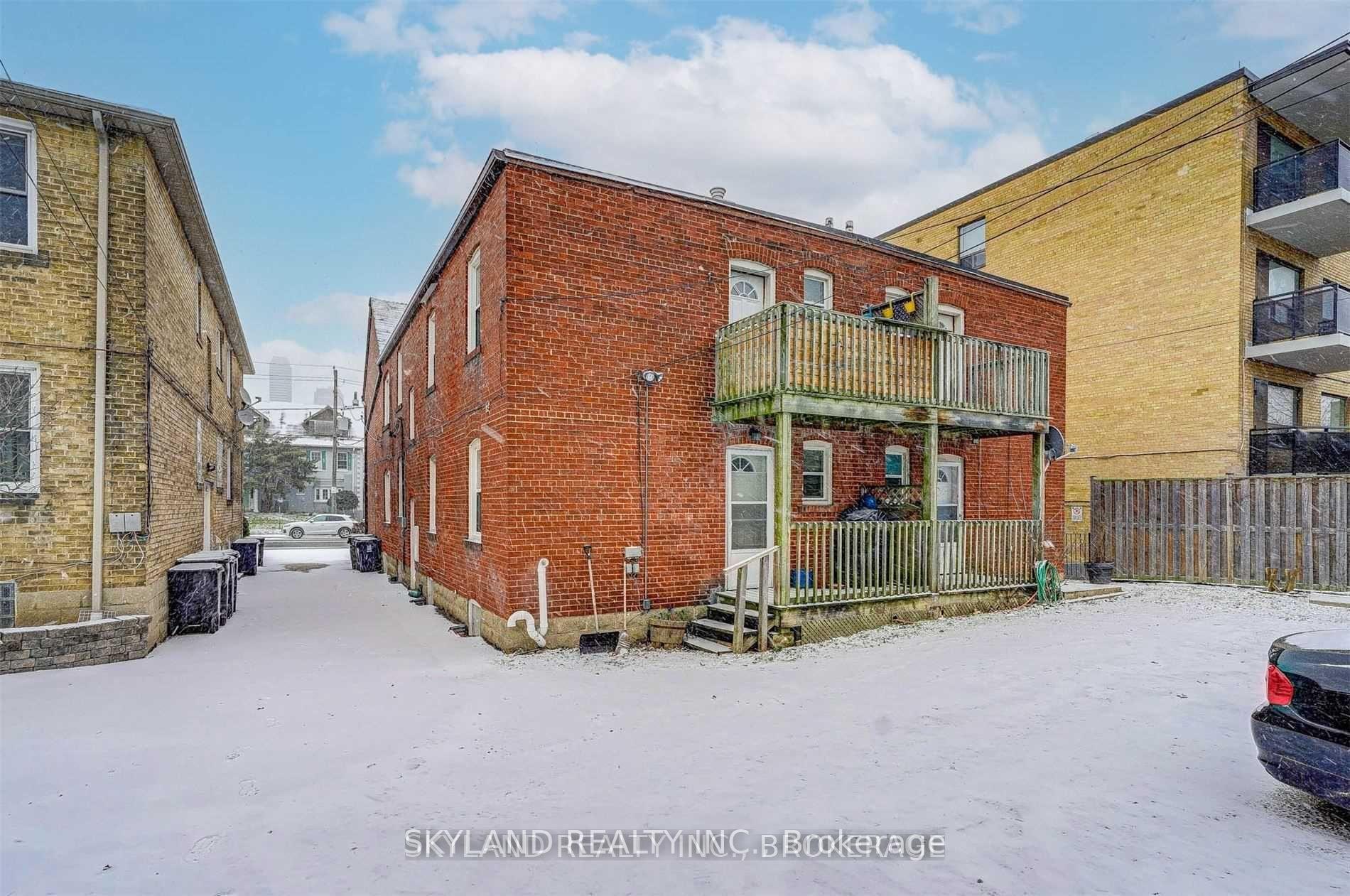 Photo 12 of Unit 2, 998 Avenue Road N, Toronto, Yonge-Eglinton — HOMEH